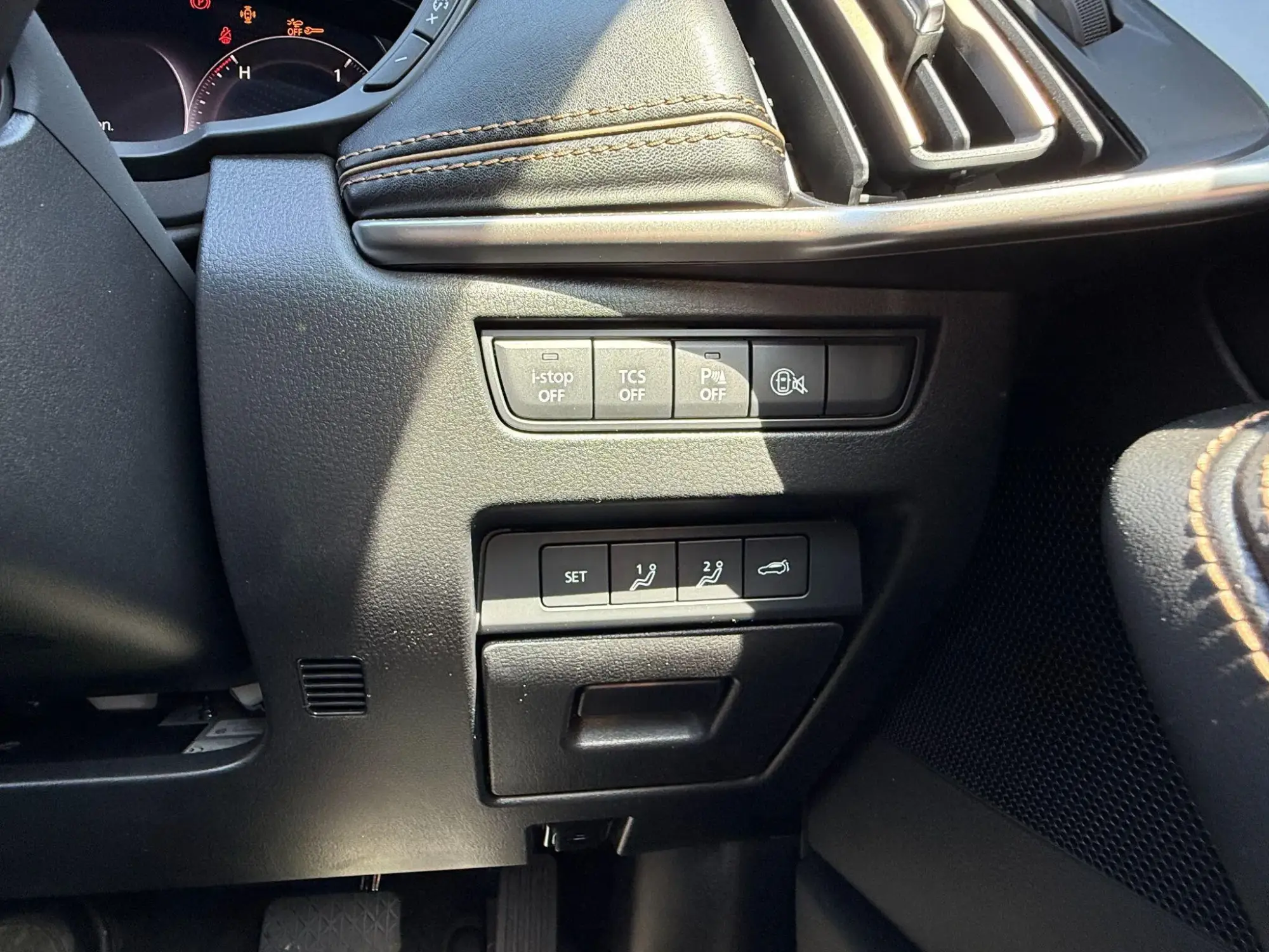 Mazda CX-80 Image 32 Mazda CX-80 Image 32