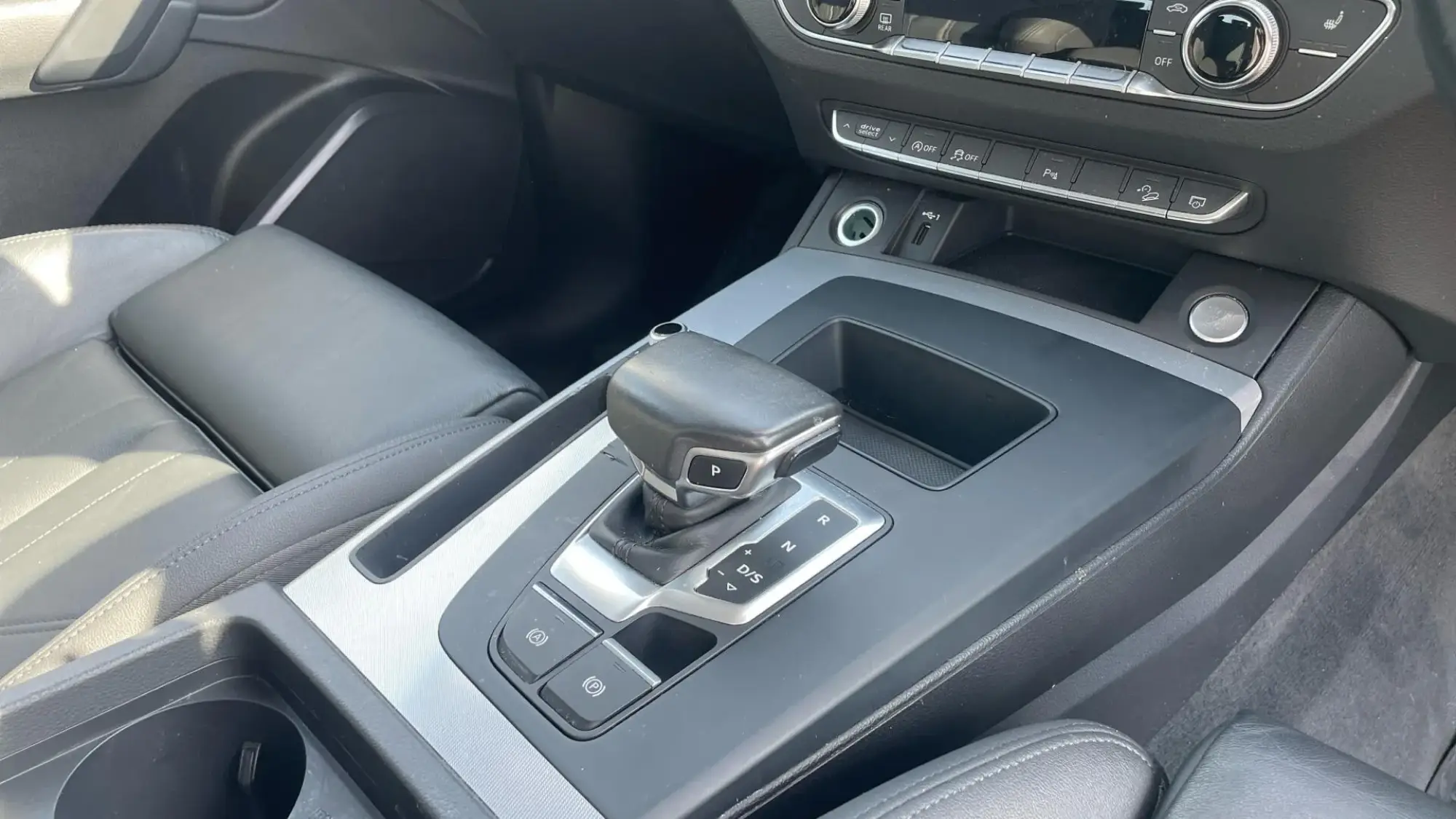 Audi Q5 Image 24 Audi Q5 Image 24
