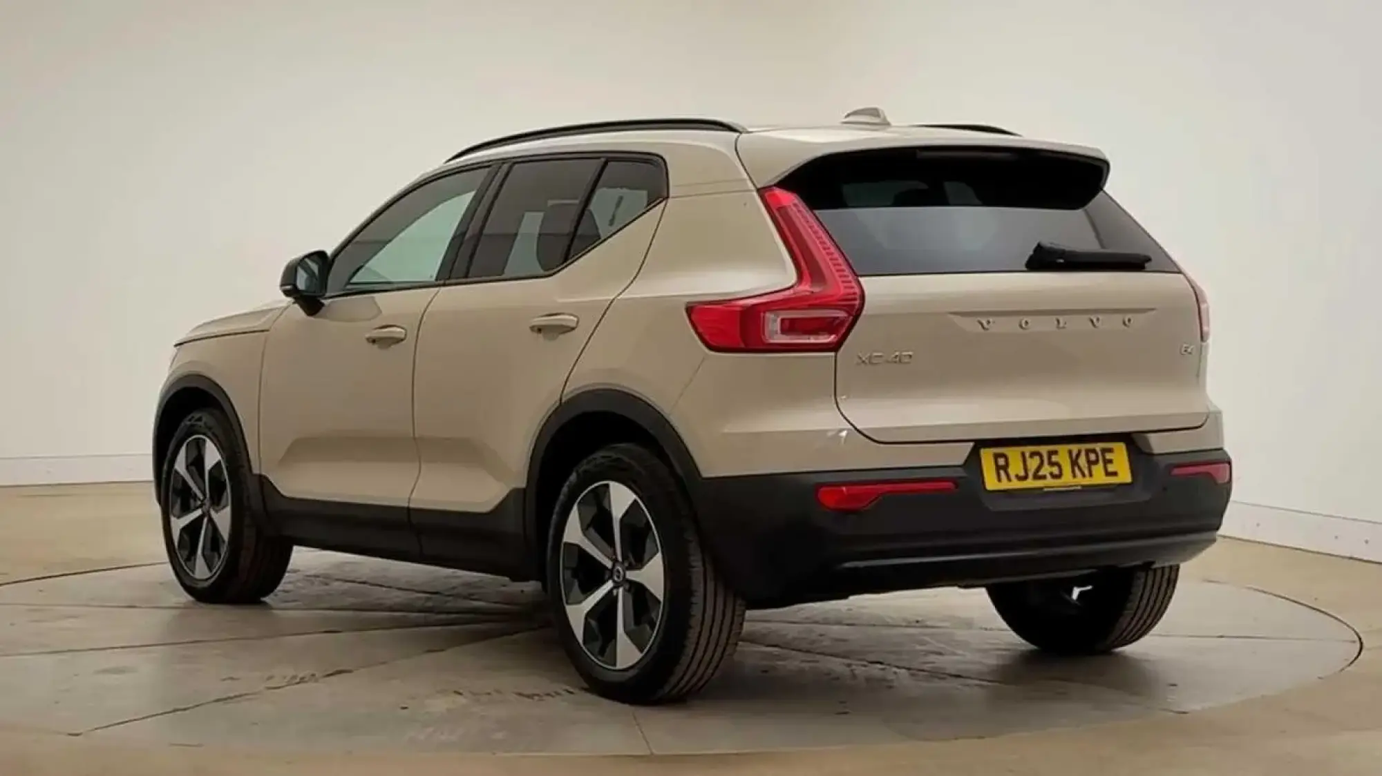 Volvo XC40 Image 4
