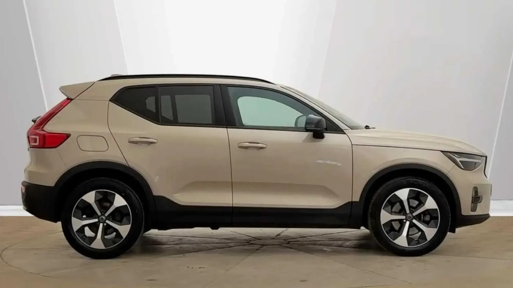 Volvo XC40 Image 8