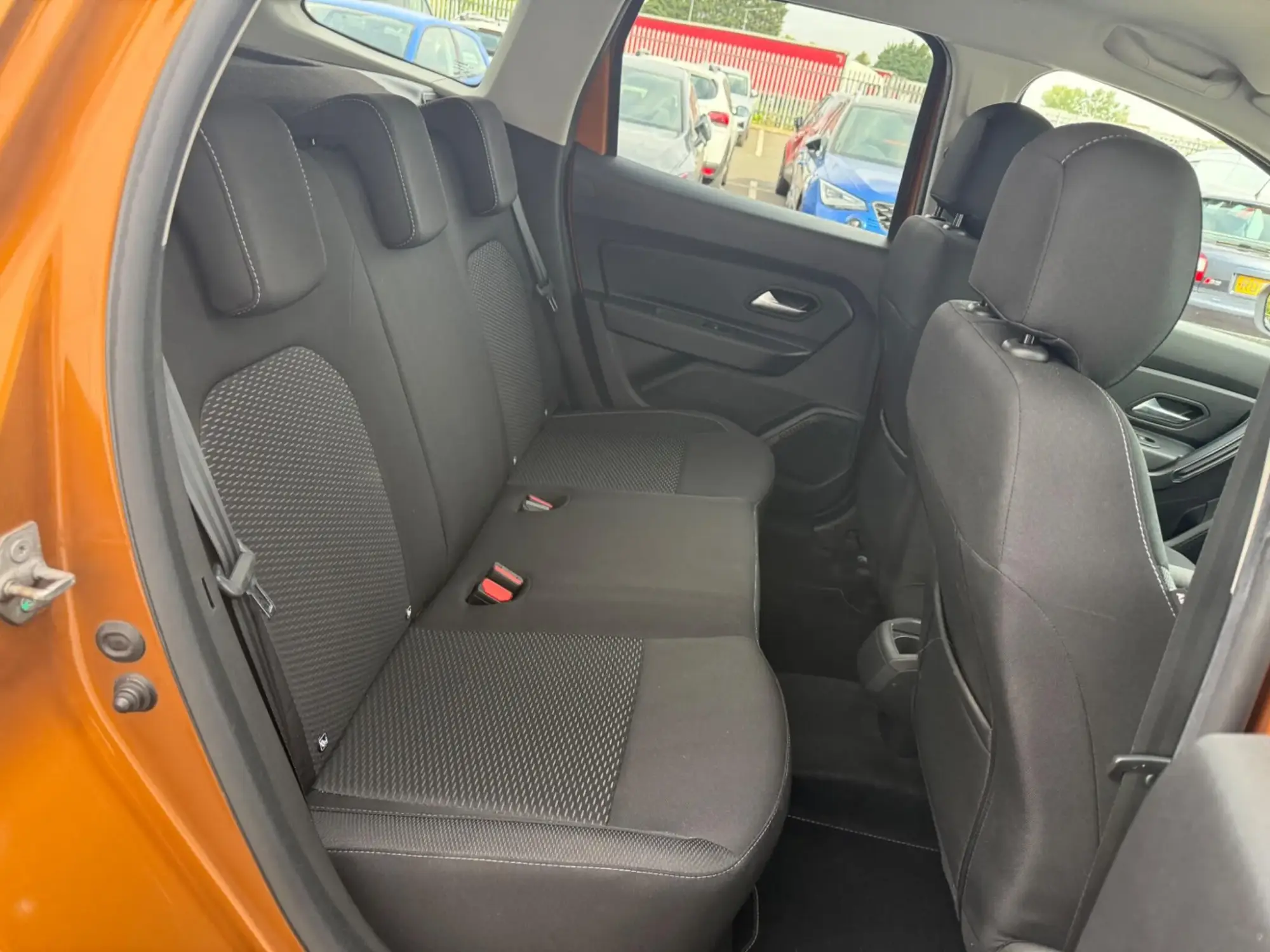 Dacia Duster Image 16 Dacia Duster Image 16