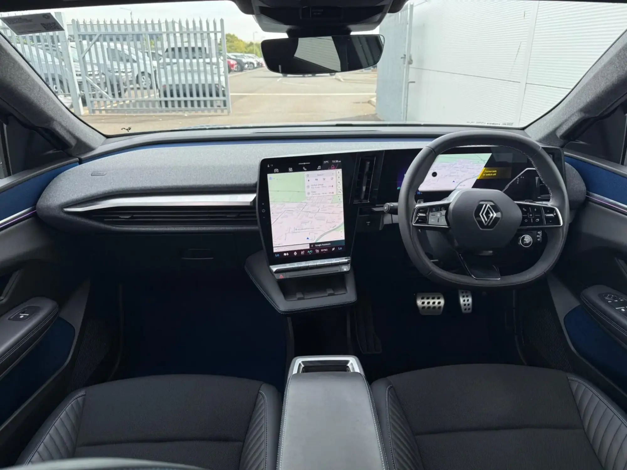 Renault Scenic E-Tech Electric Image 18