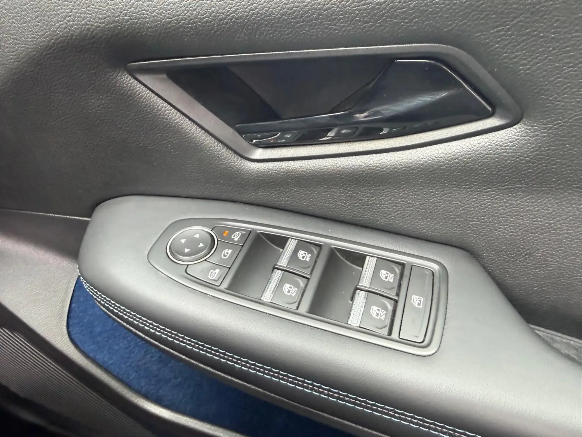 Renault Scenic E-Tech Electric Image 35