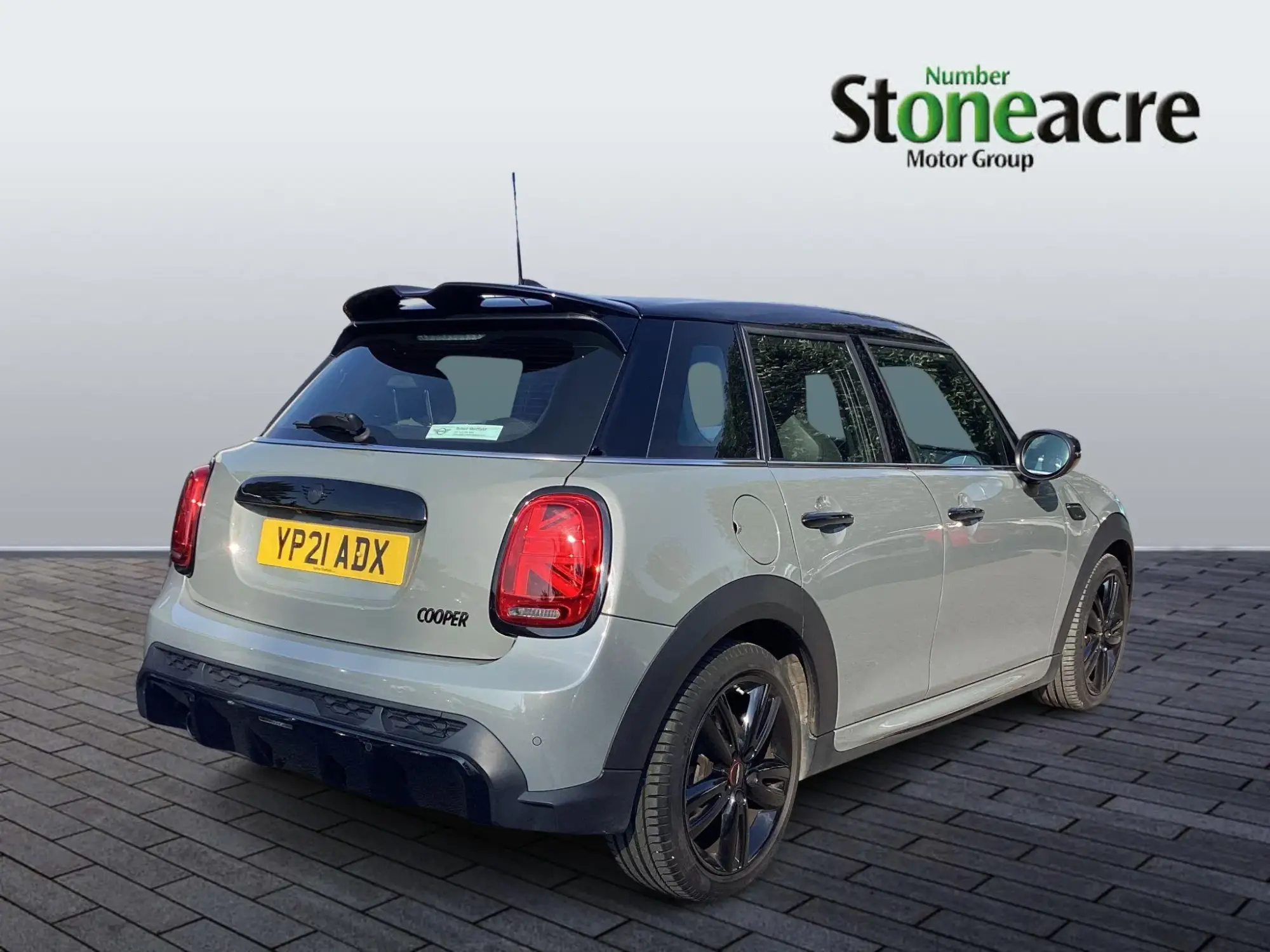 MINI Hatch Image 4 MINI Hatch Image 4