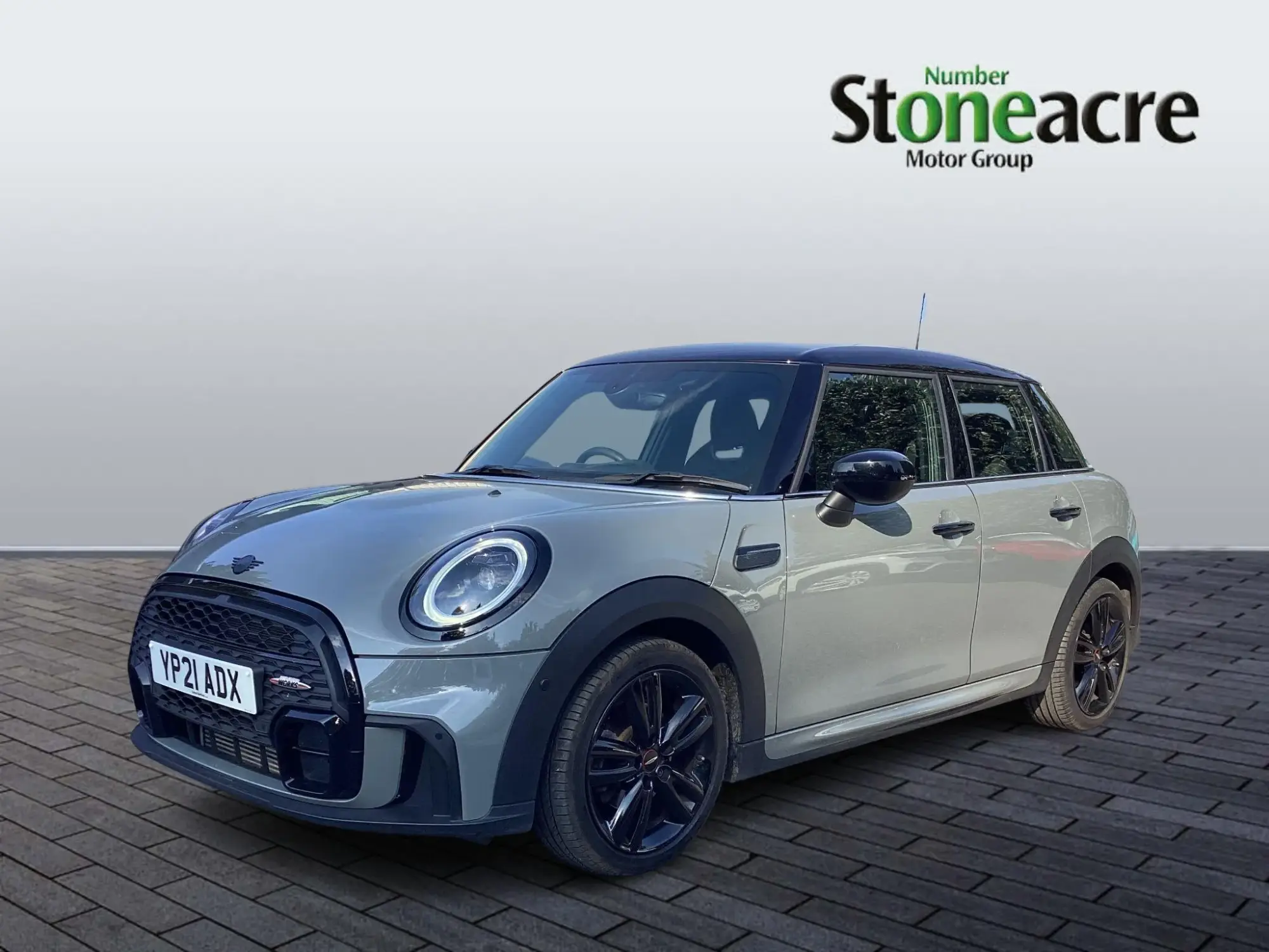 MINI Hatch Image 5 MINI Hatch Image 5