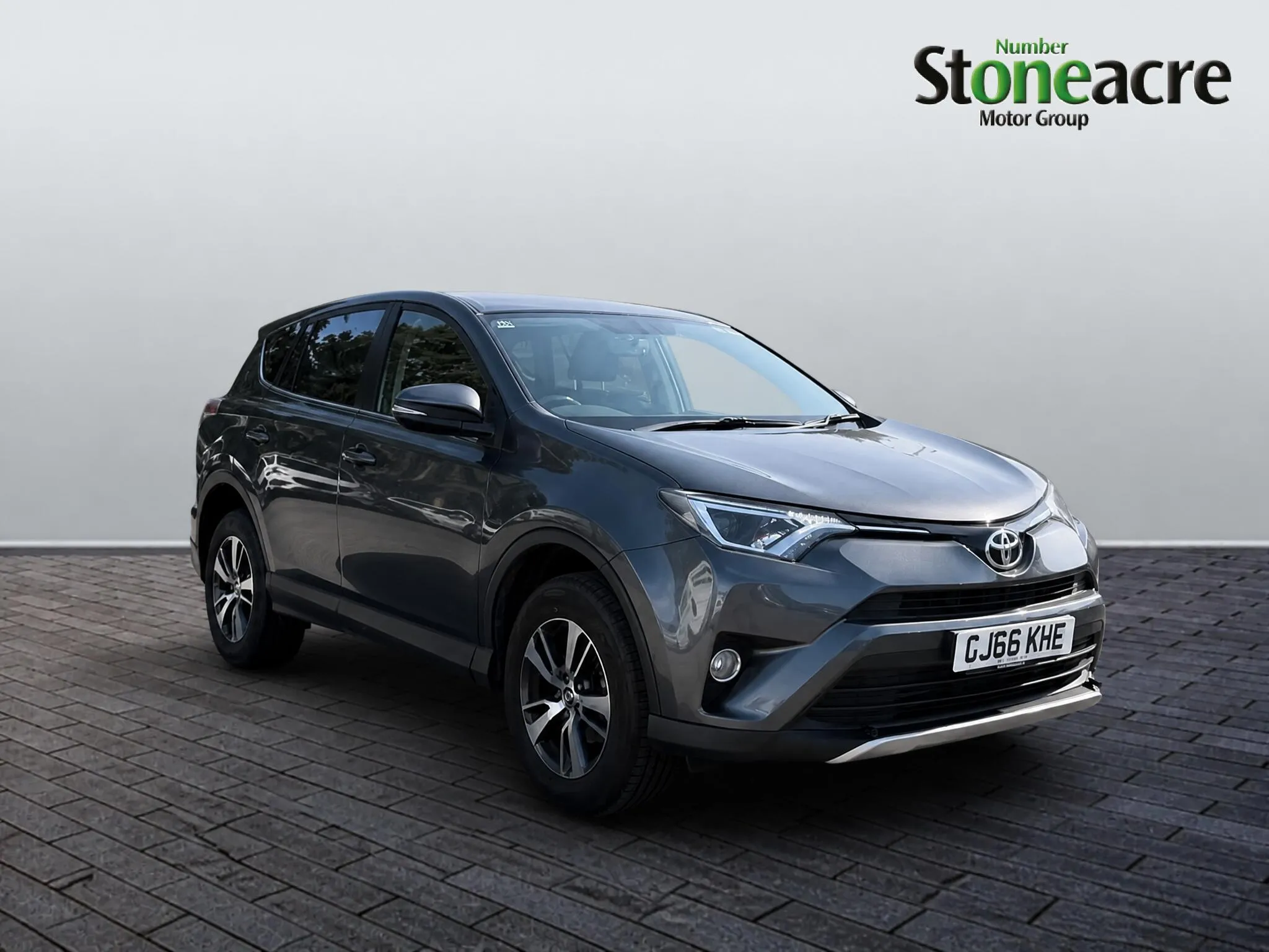 2016 TOYOTA RAV4