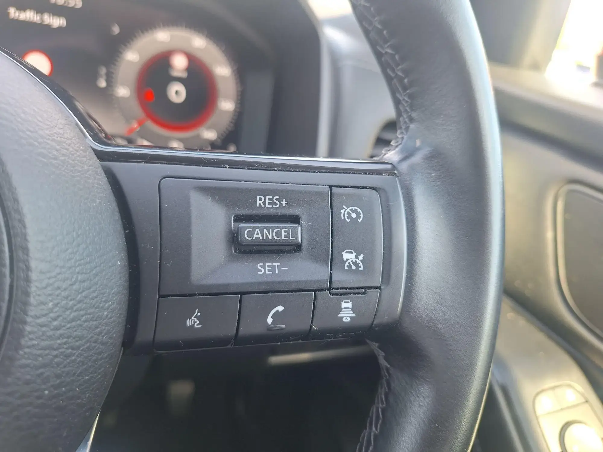 Nissan Qashqai Image 18 Nissan Qashqai Image 18