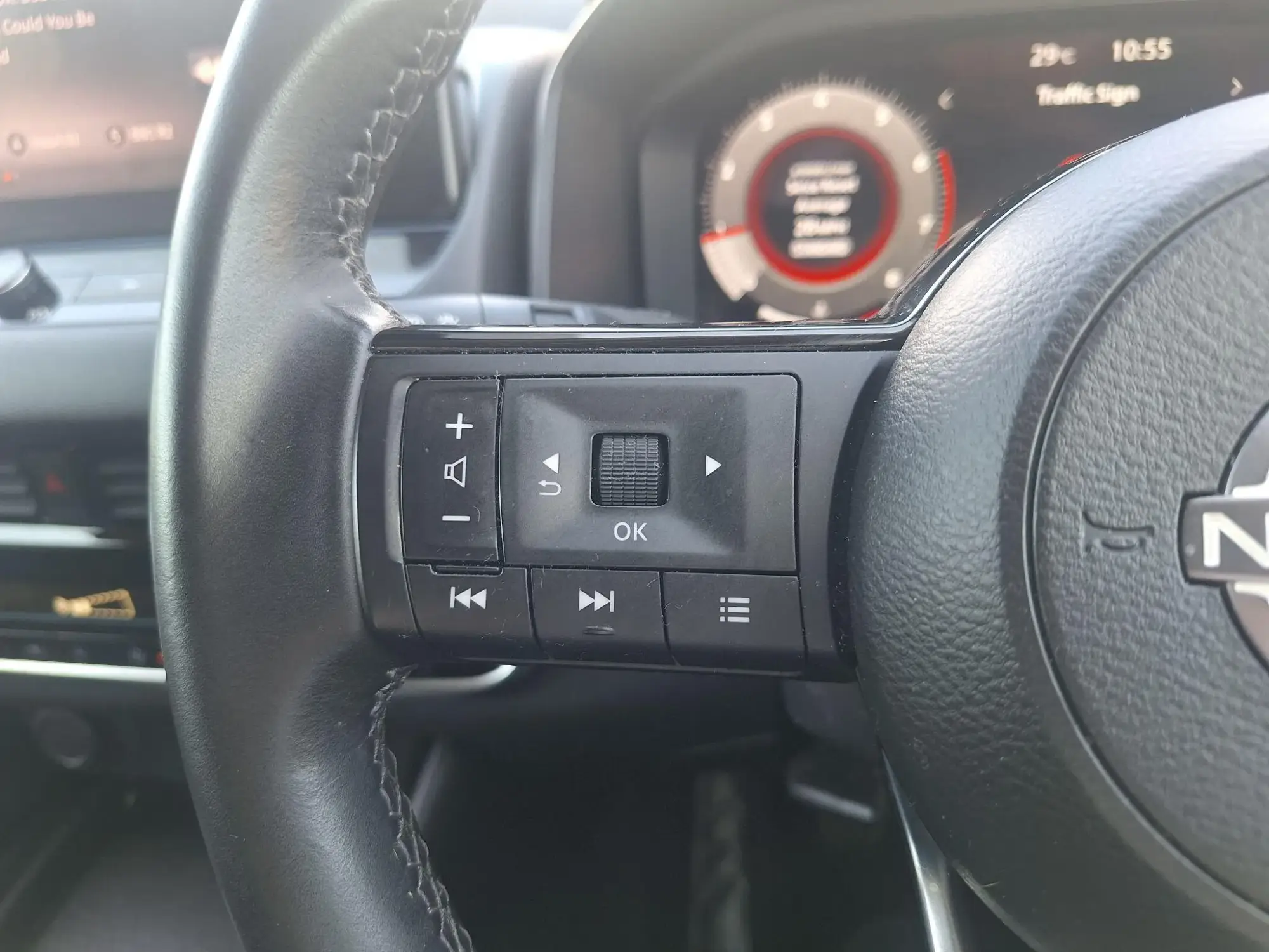 Nissan Qashqai Image 19 Nissan Qashqai Image 19