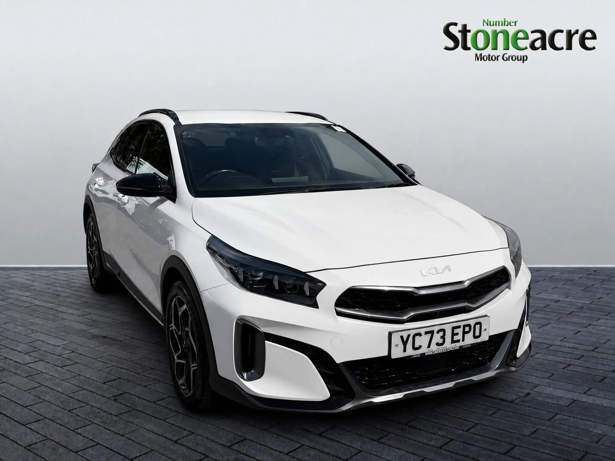 Kia Xceed listing photo