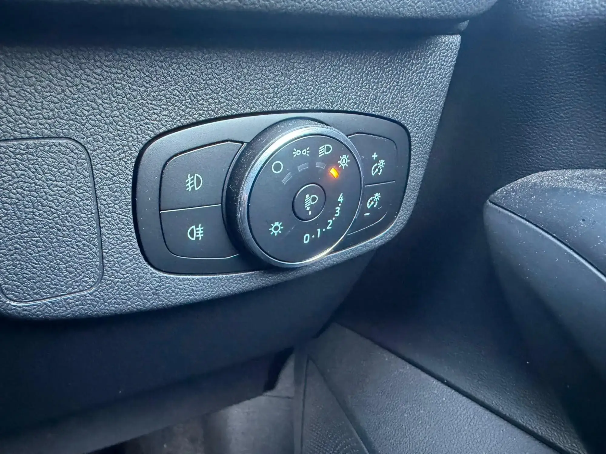 Ford Focus Image 16 Ford Focus Image 16