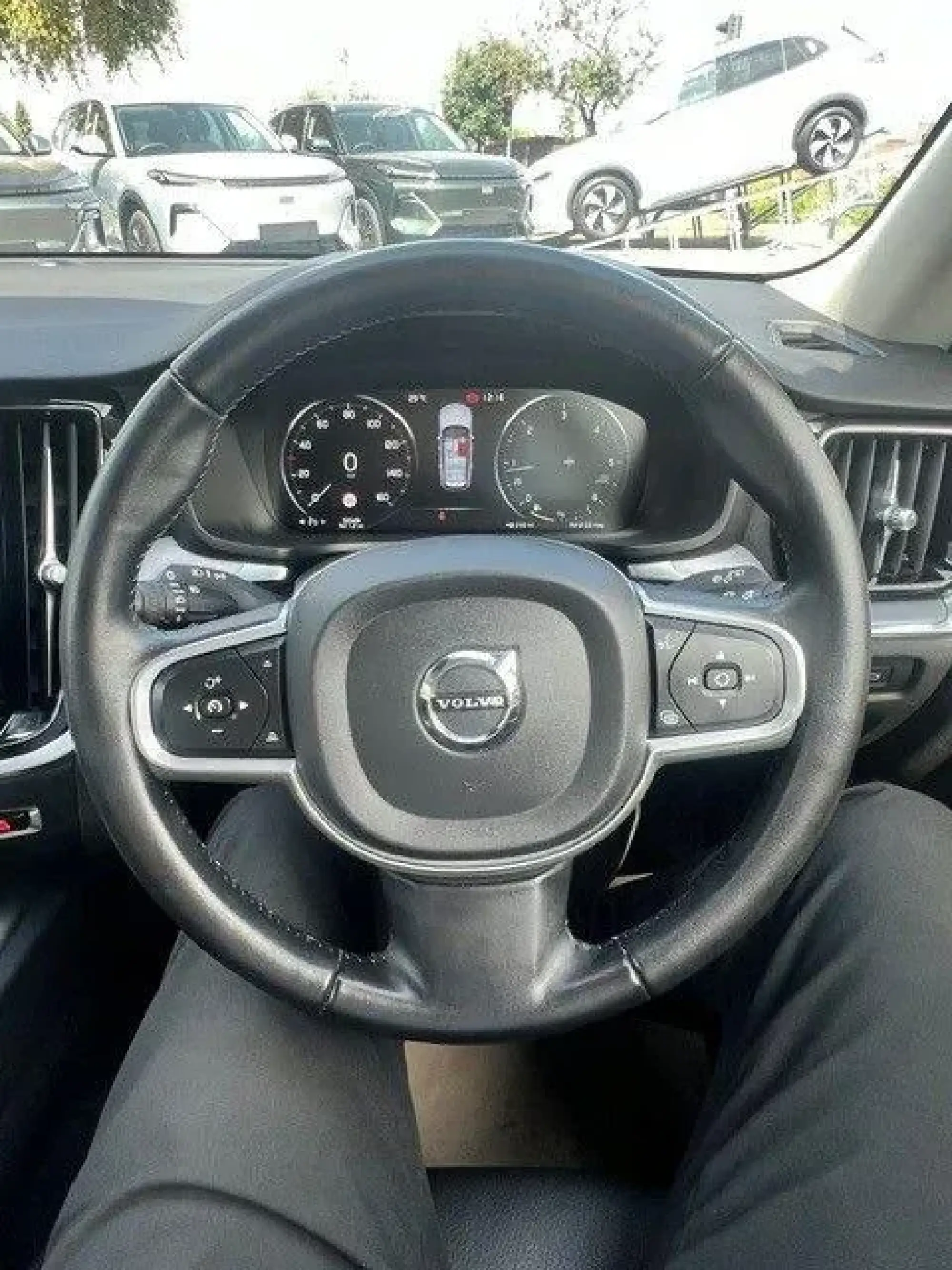 Volvo V60 Image 26 Volvo V60 Image 26