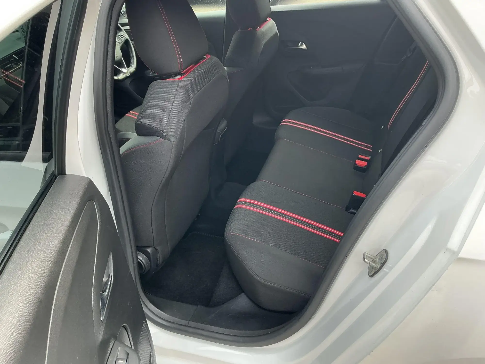 Vauxhall Corsa Image 13