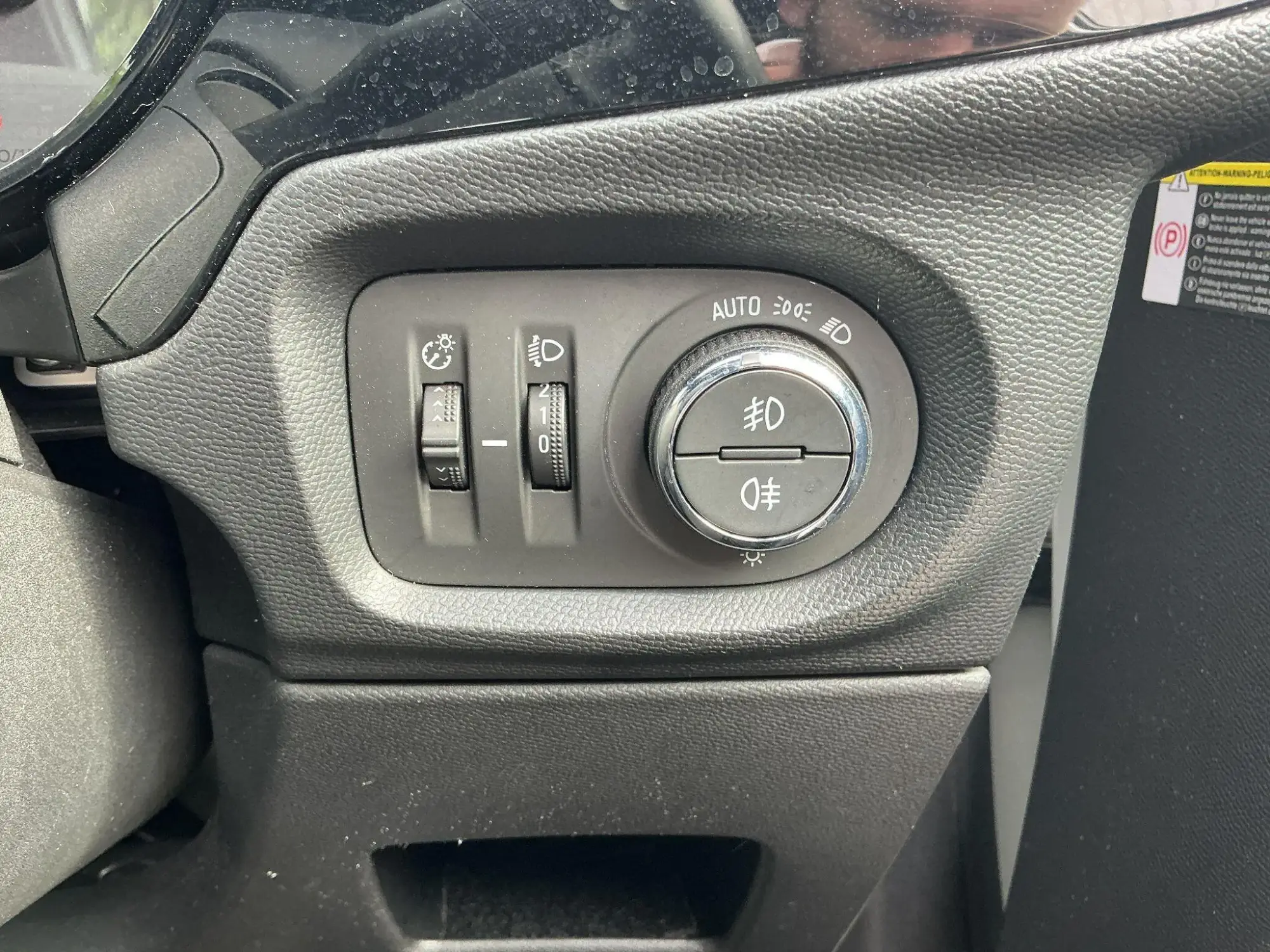 Vauxhall Corsa Image 18