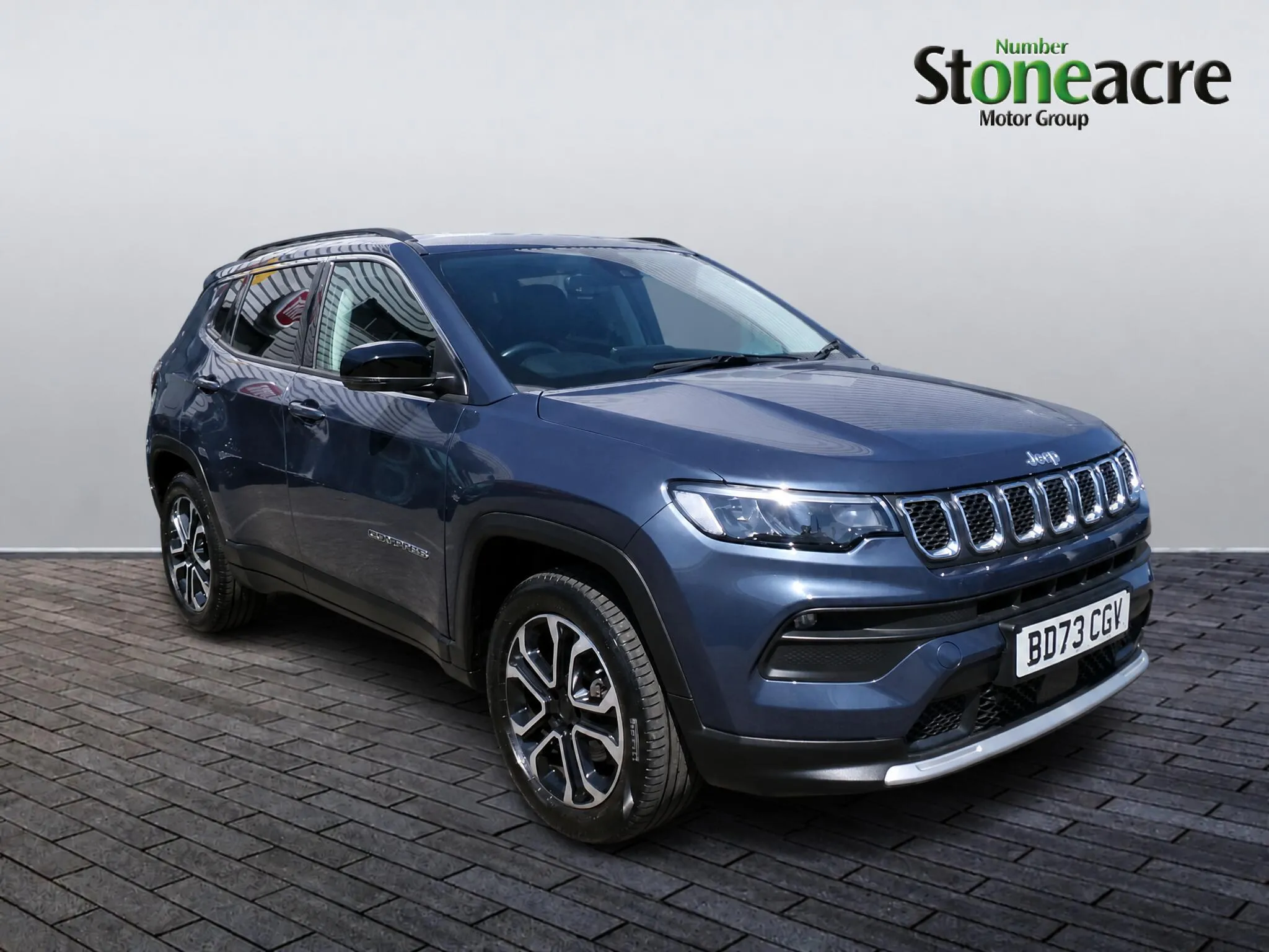 Jeep Compass listing photo