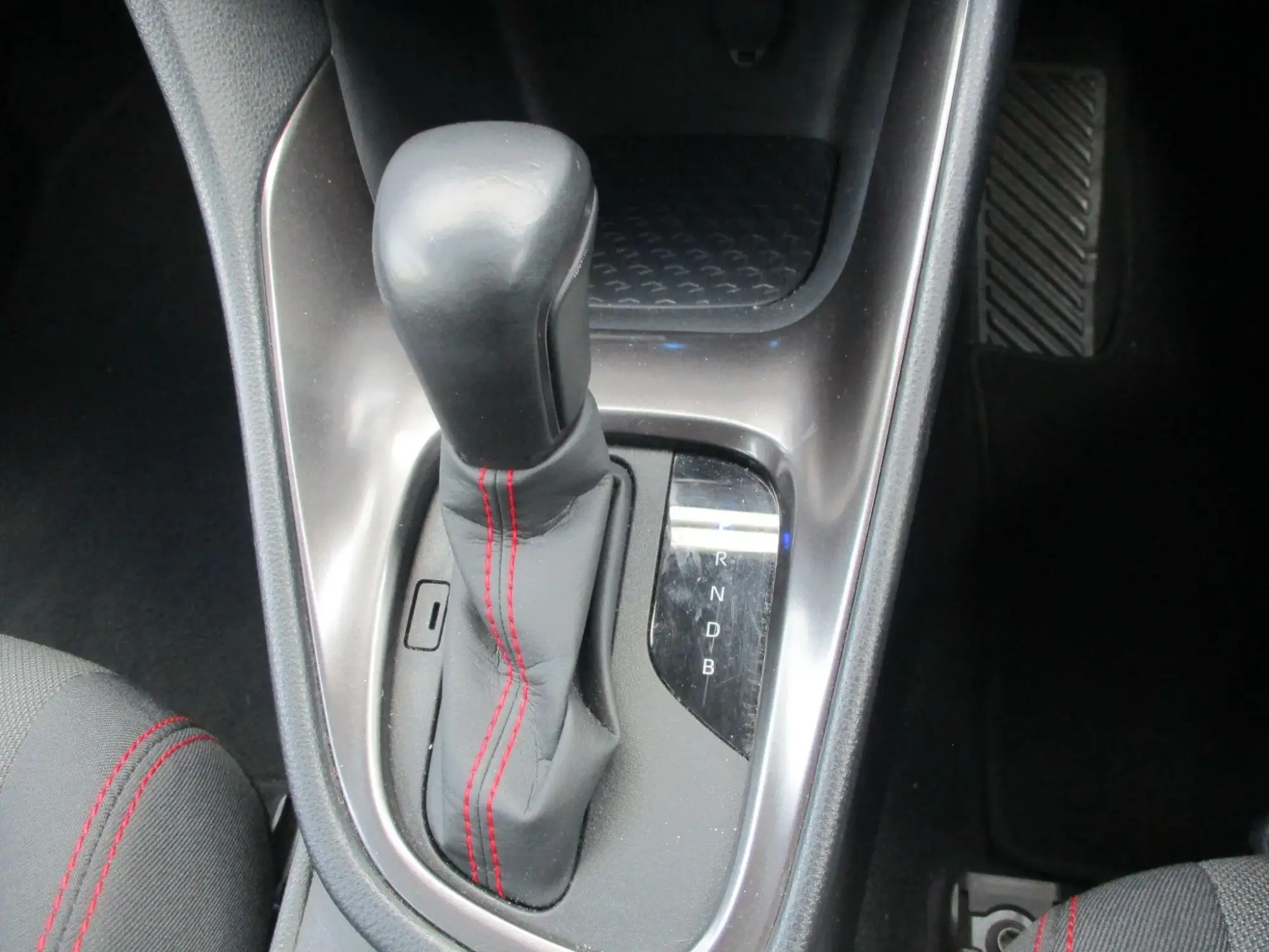 Toyota Yaris Image 19