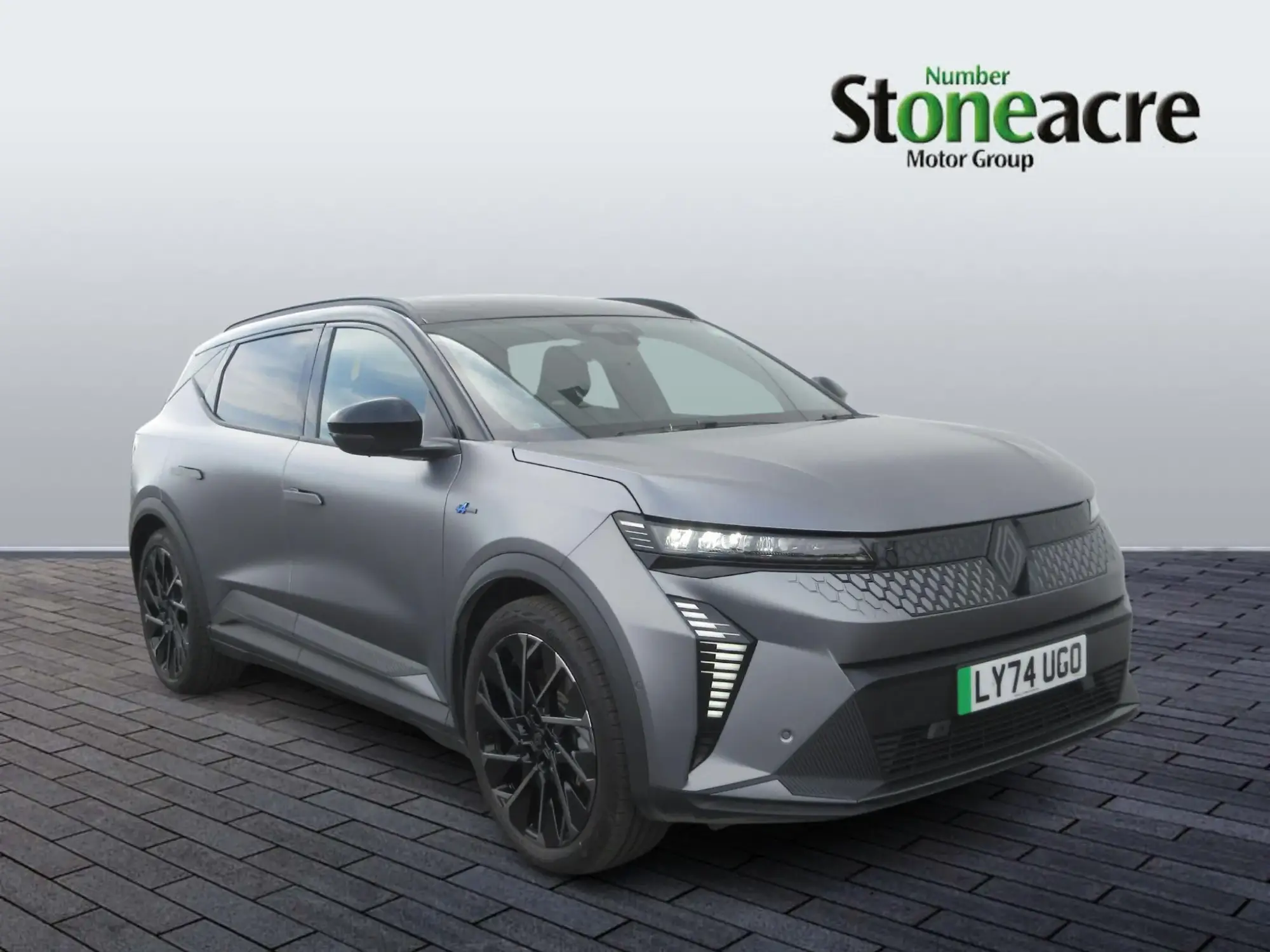 Renault Scenic E-Tech Electric Image 1