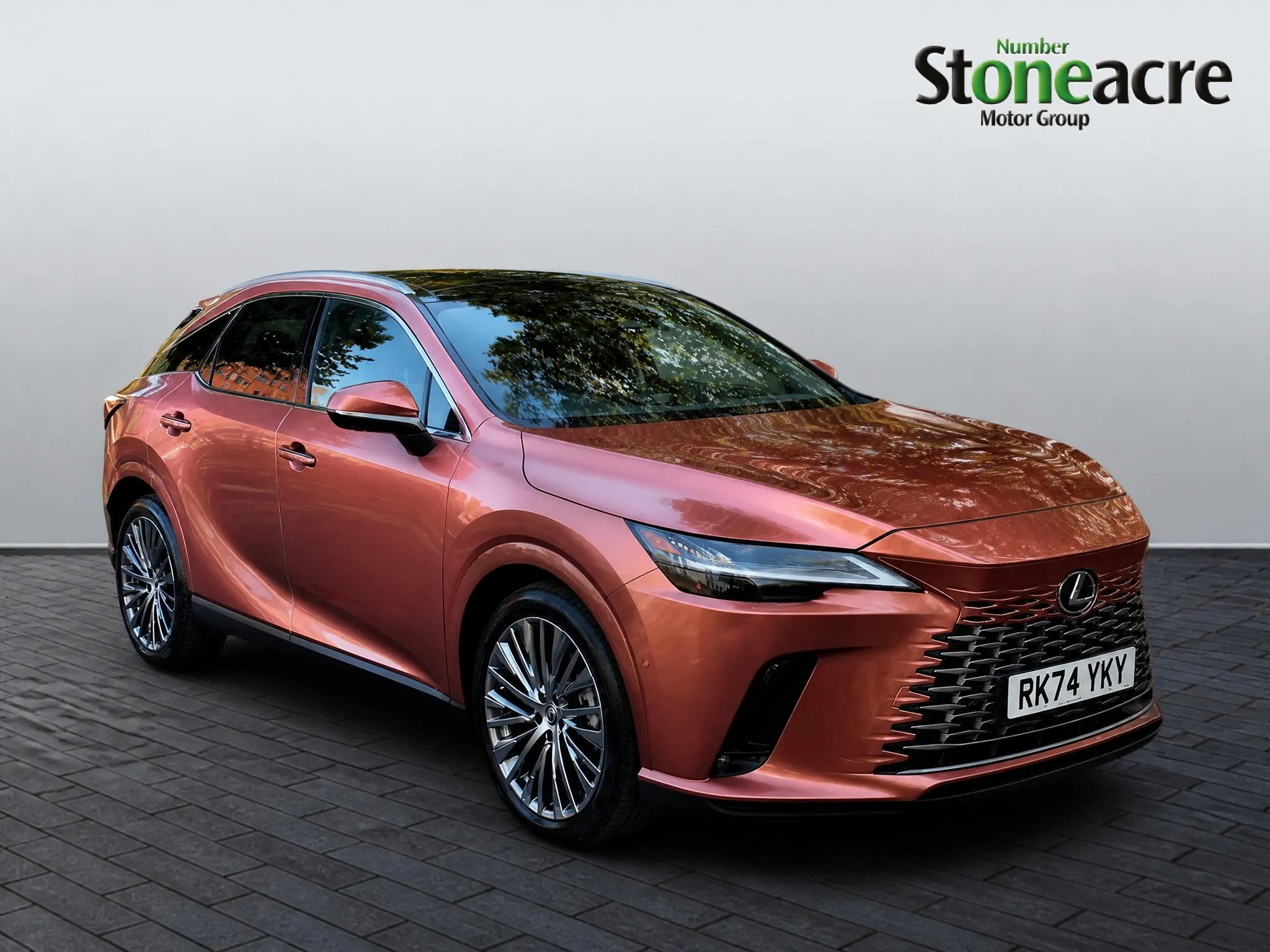 Lexus RX Plug-In Hybrid listing photo