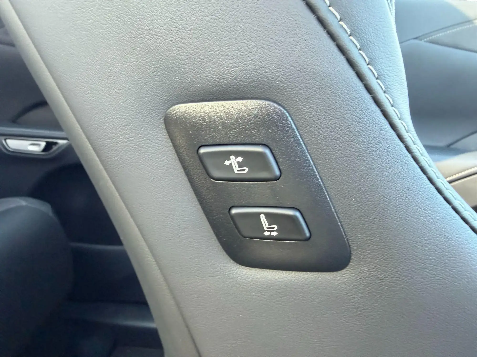 Lexus RX Plug-In Hybrid Image 20 Lexus RX Plug-In Hybrid Image 20