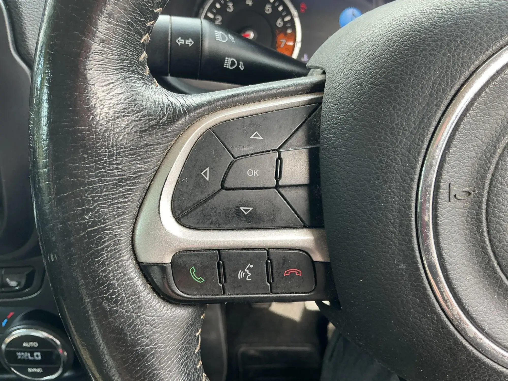 Jeep Renegade Image 15