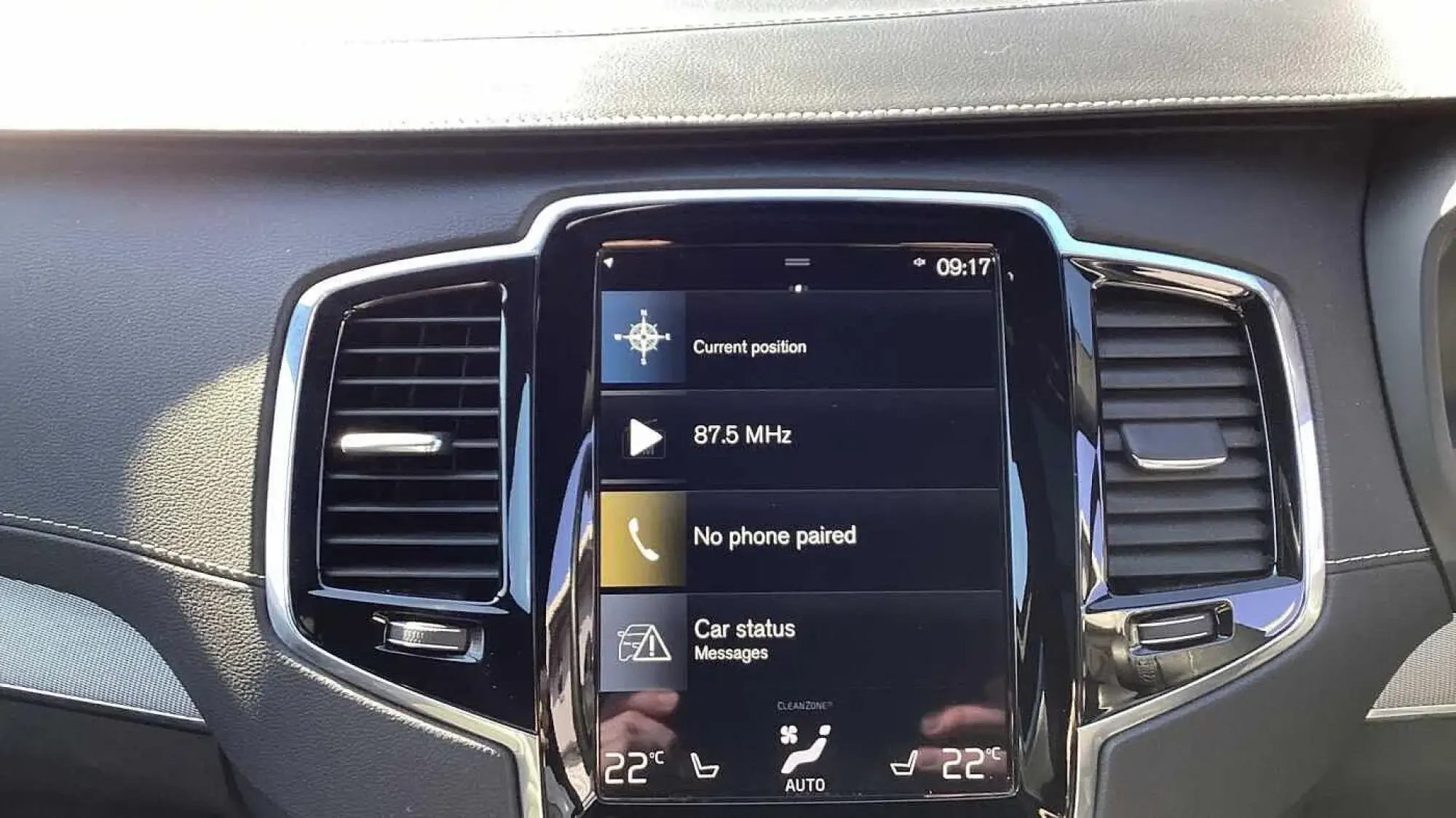 Volvo XC90 Image 12