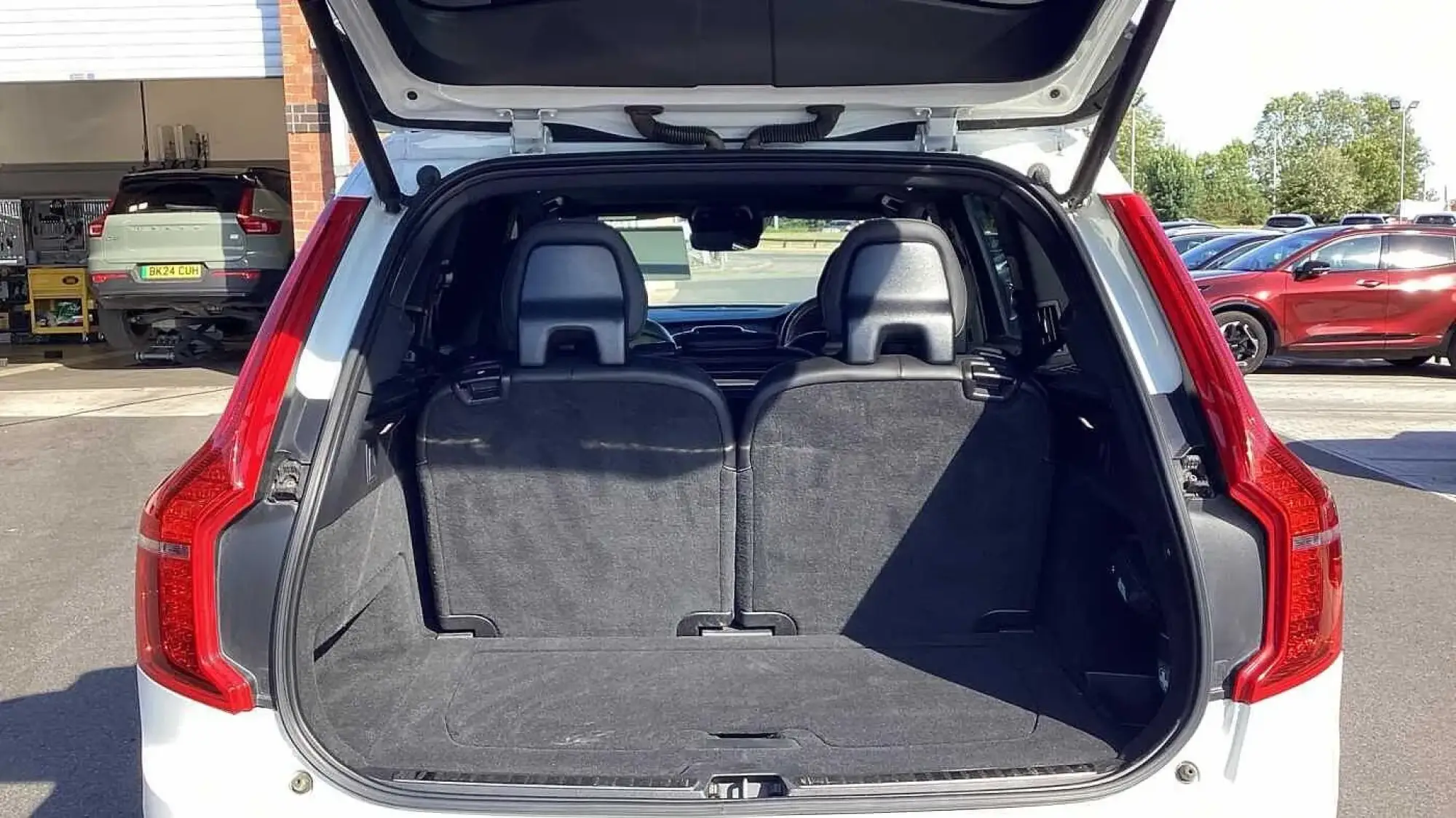 Volvo XC90 Image 13
