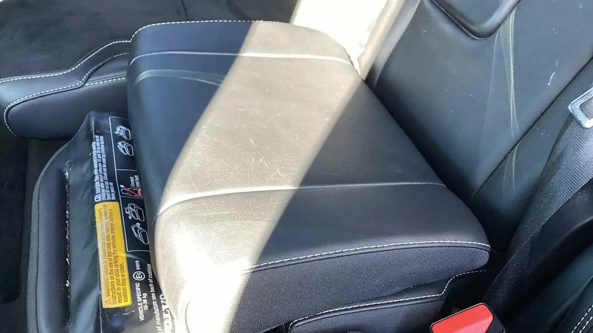 Volvo XC90 Image 21