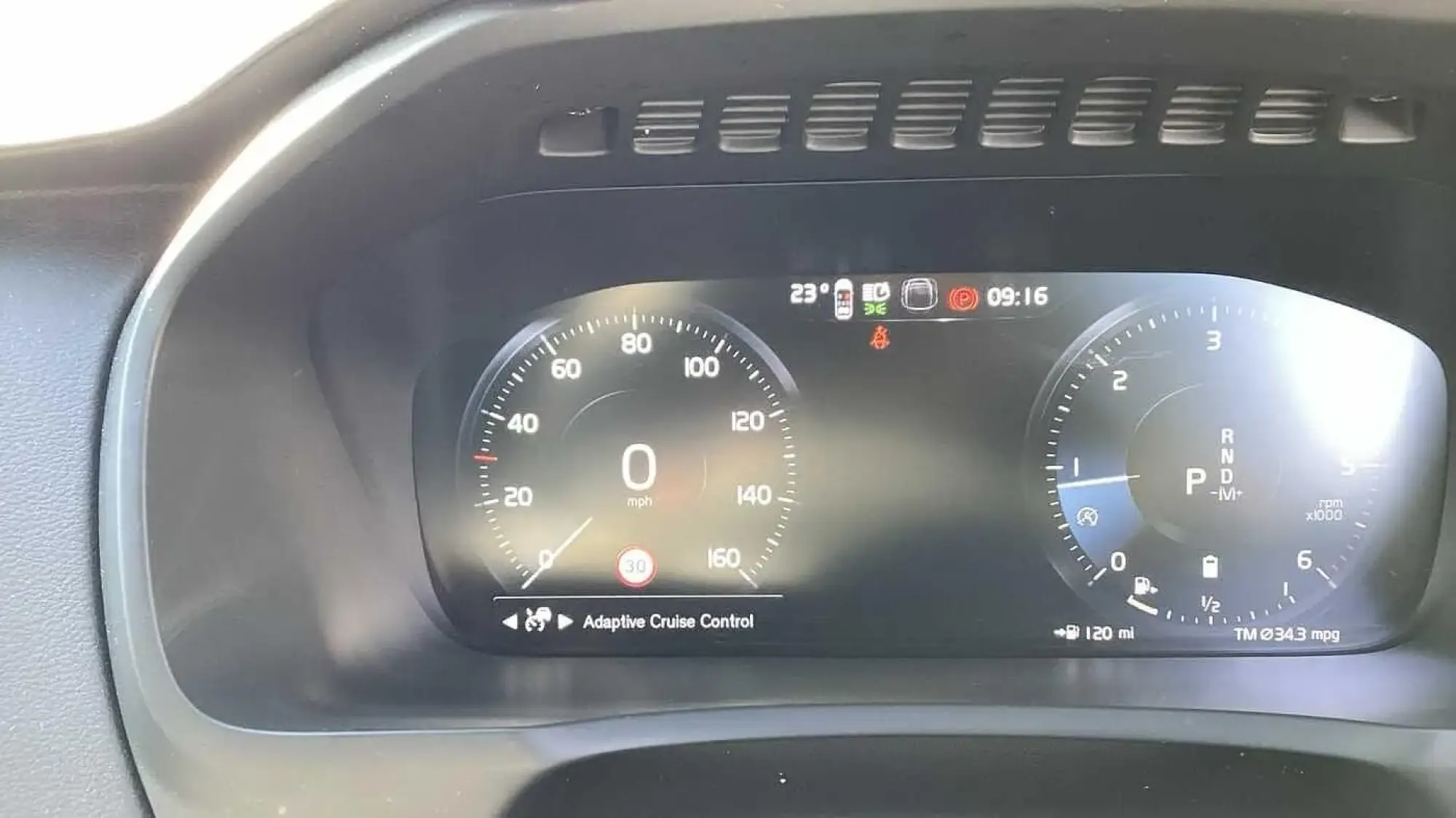Volvo XC90 Image 35