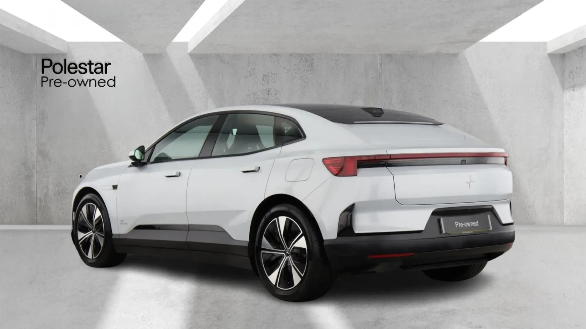 Polestar 4 SUV Image 3