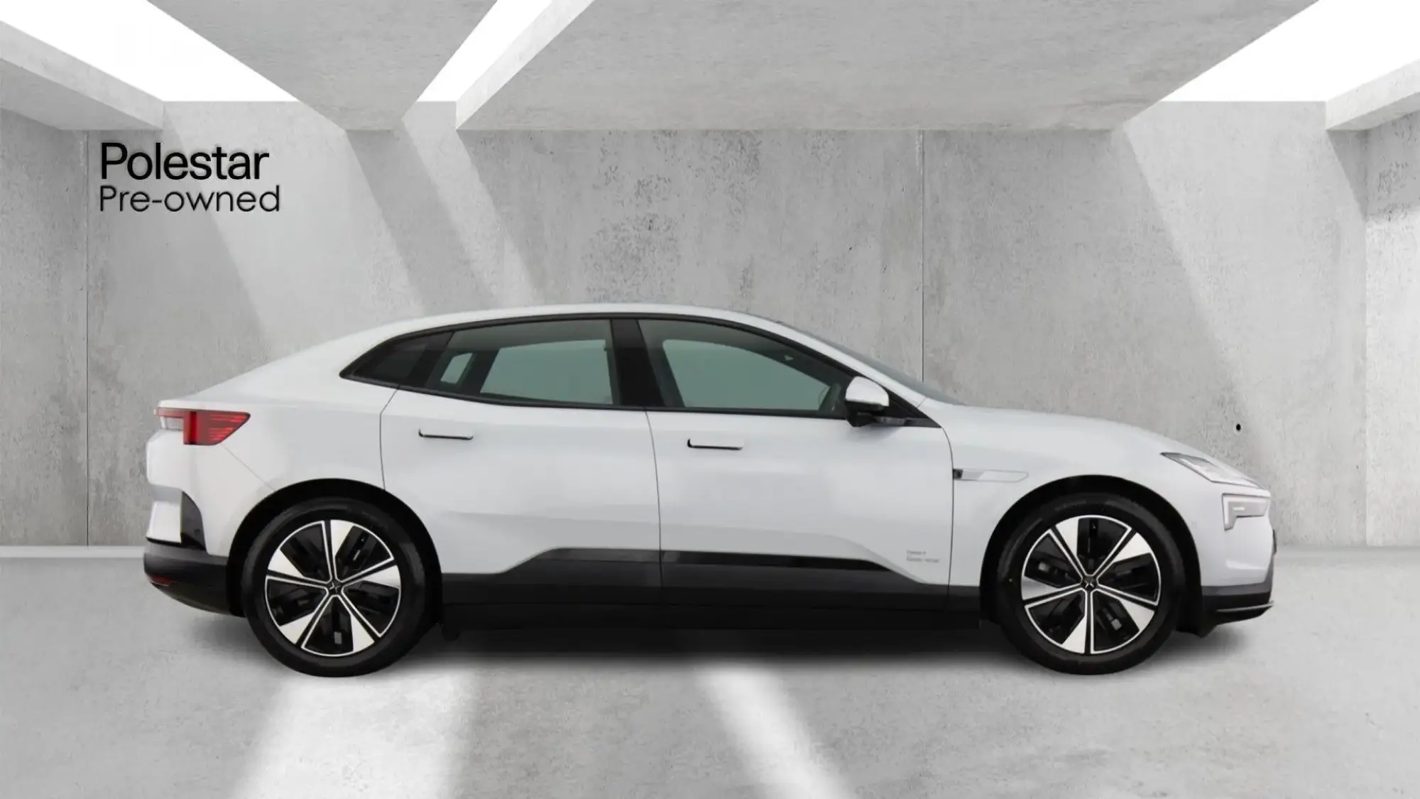 Polestar 4 SUV Image 6