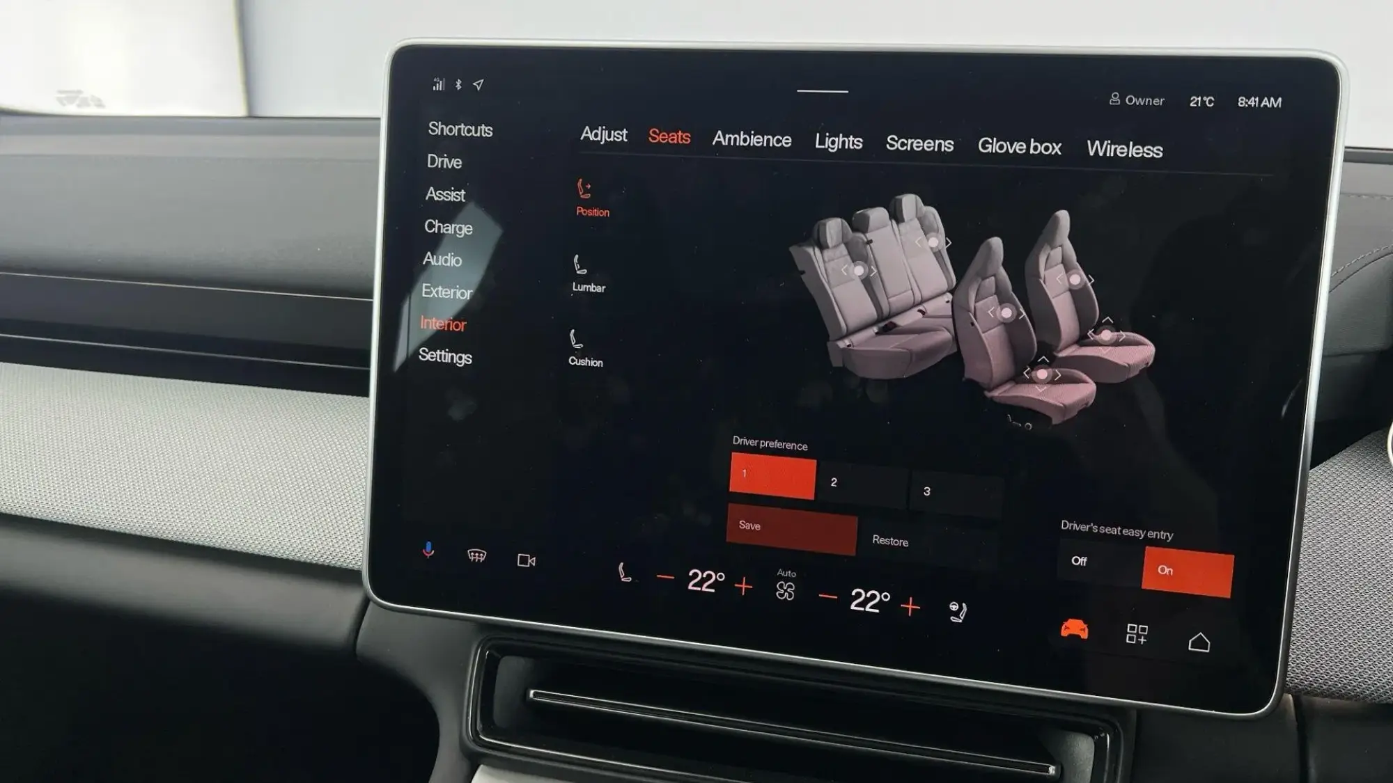 Polestar 4 SUV Image 37