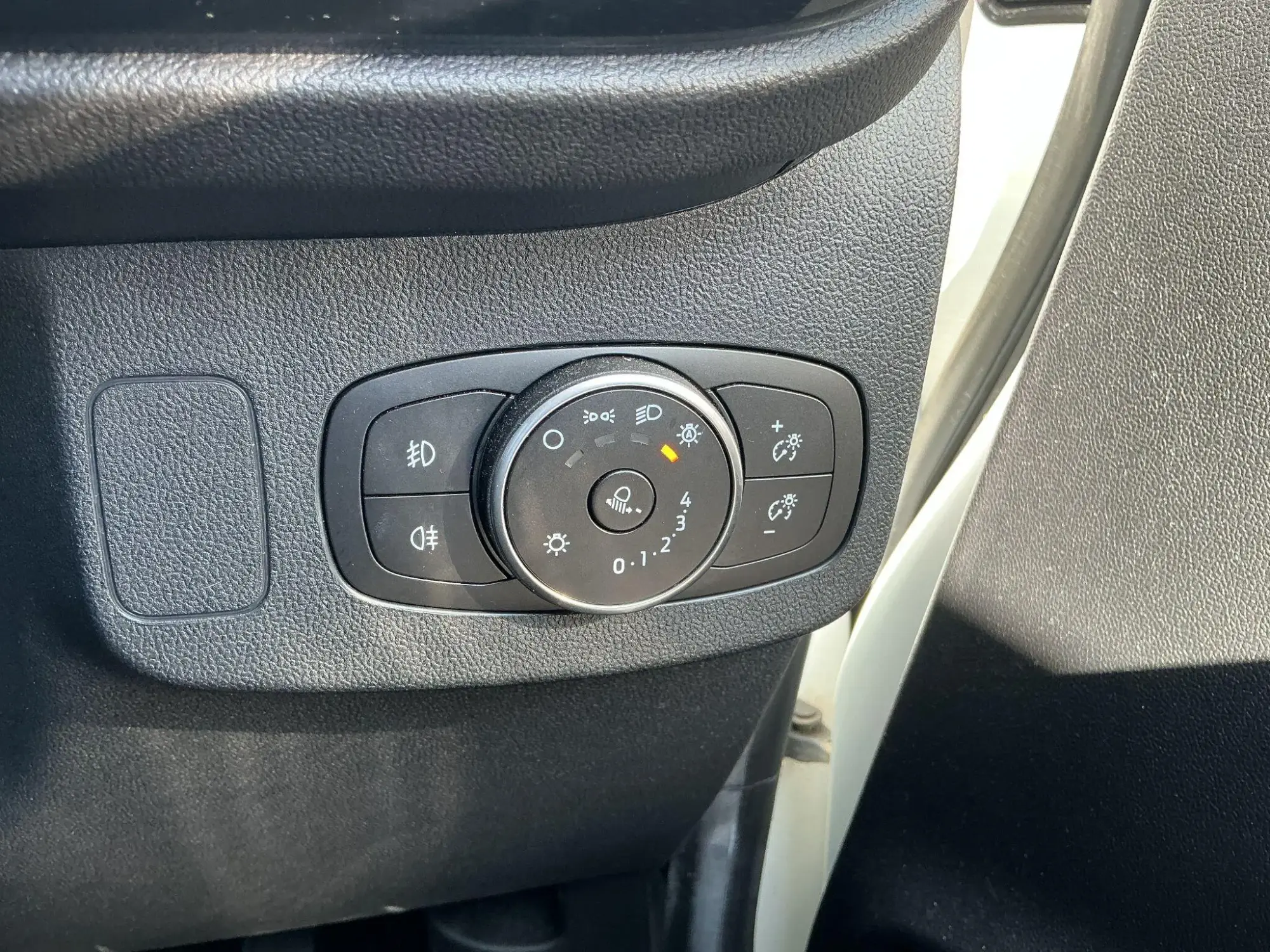 Ford Puma Image 18