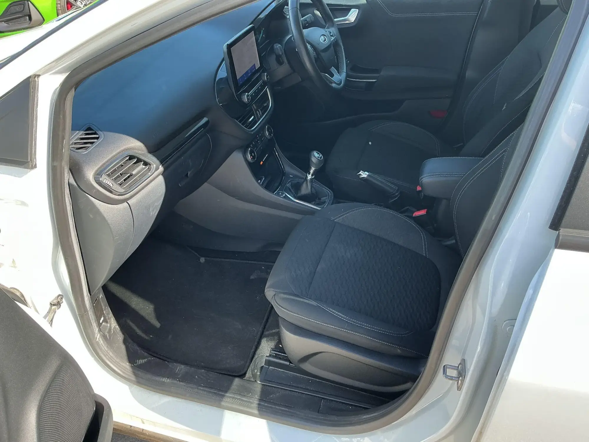 Ford Puma Image 24