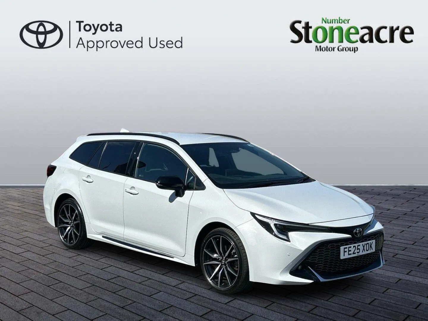 Toyota Corolla Touring Sports listing photo
