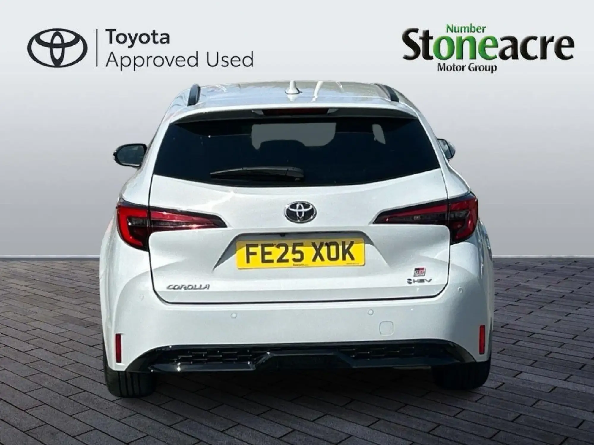 Toyota Corolla Touring Sports Image 4