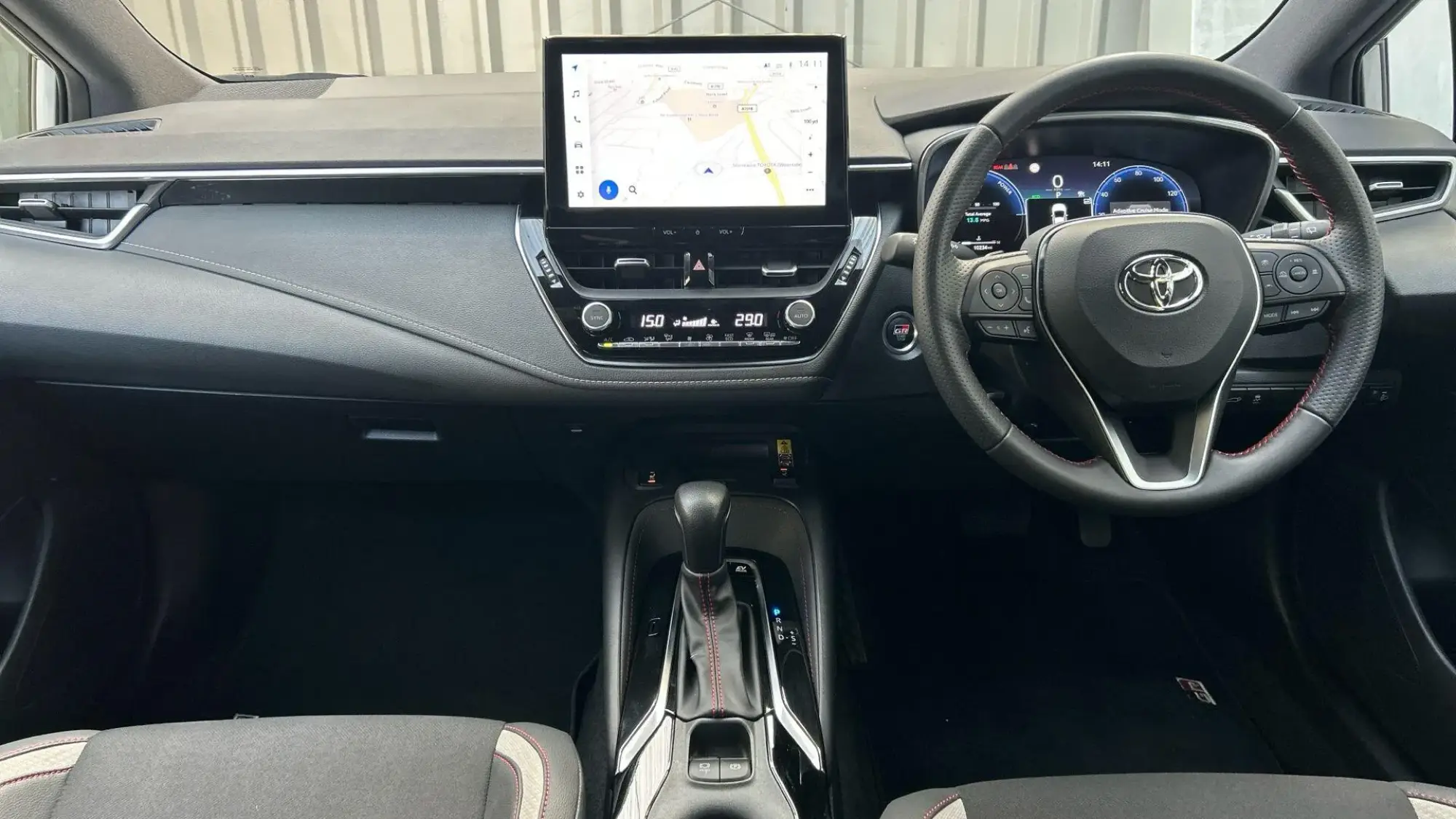 Toyota Corolla Touring Sports Image 8
