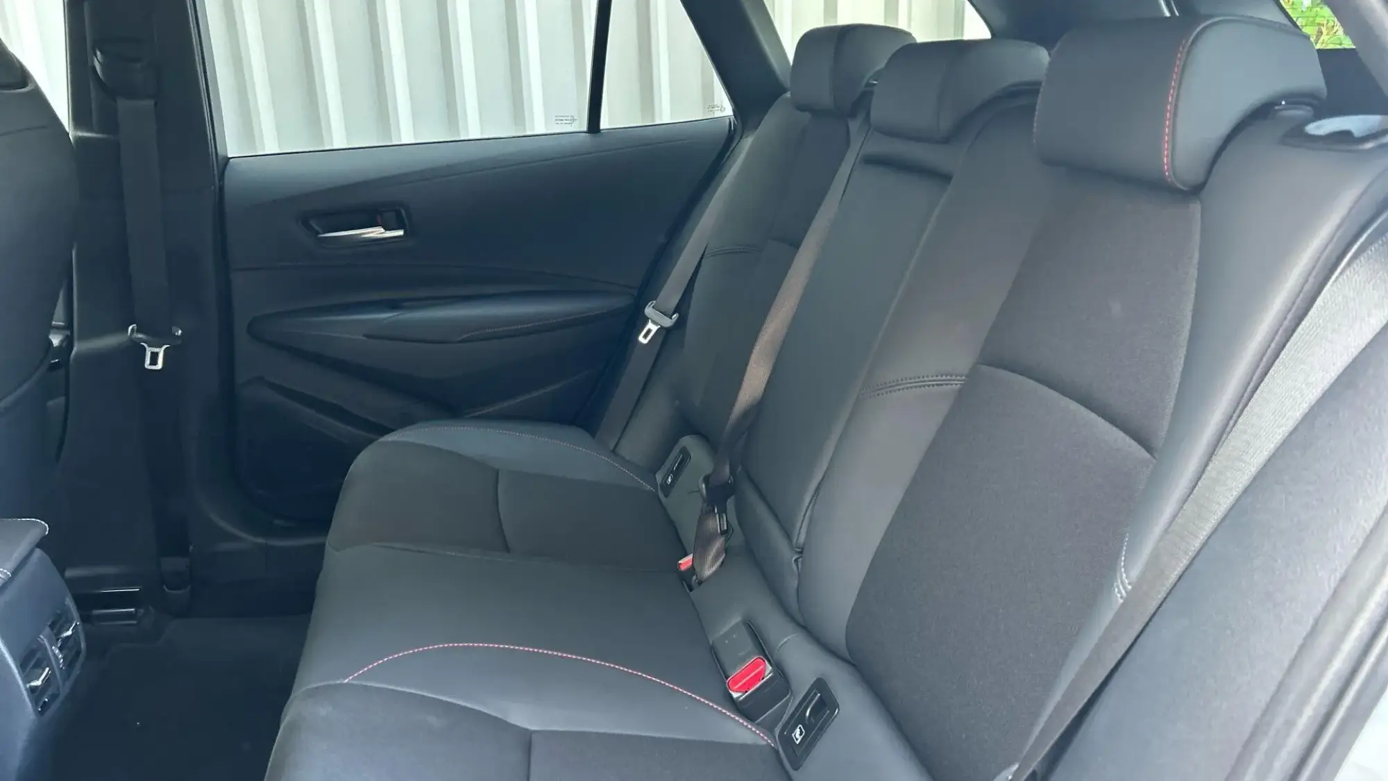 Toyota Corolla Touring Sports Image 15