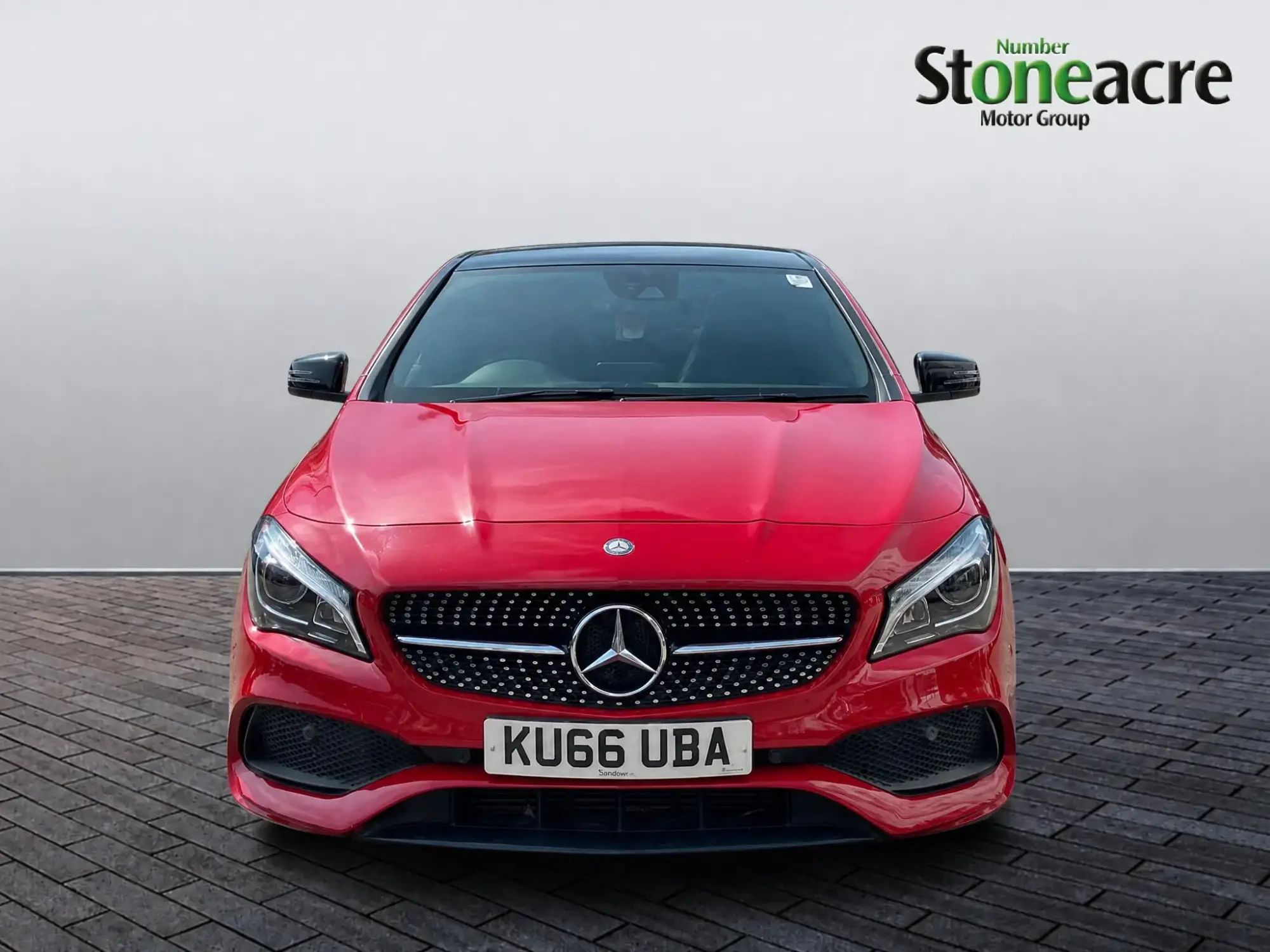 Mercedes-Benz CLA Image 2