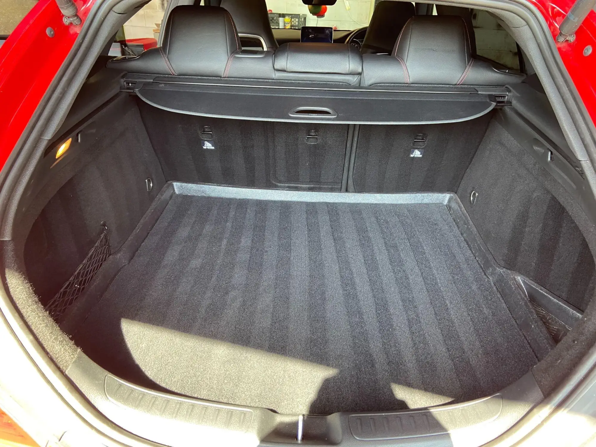 Mercedes-Benz CLA Image 16