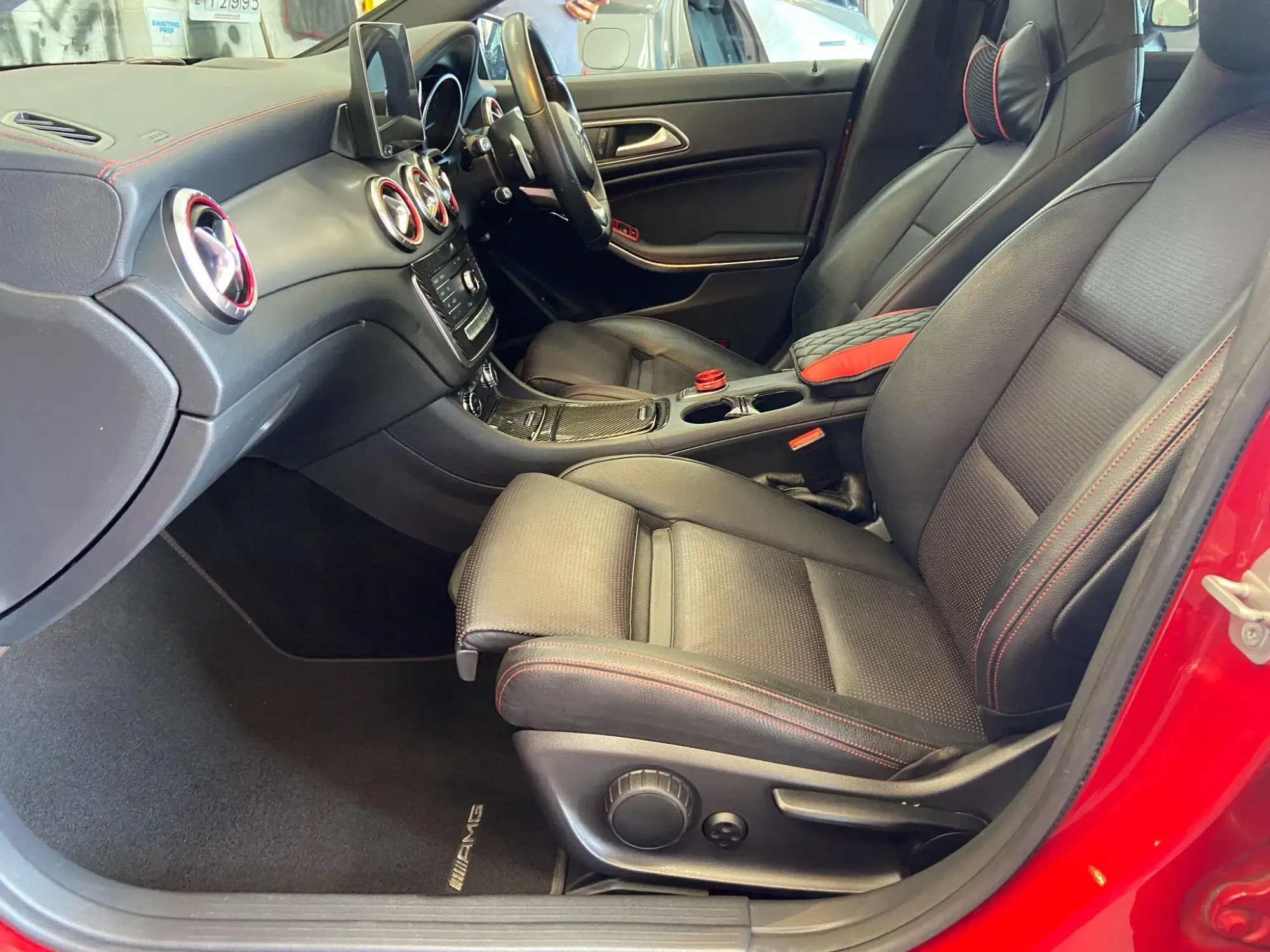 Mercedes-Benz CLA Image 18