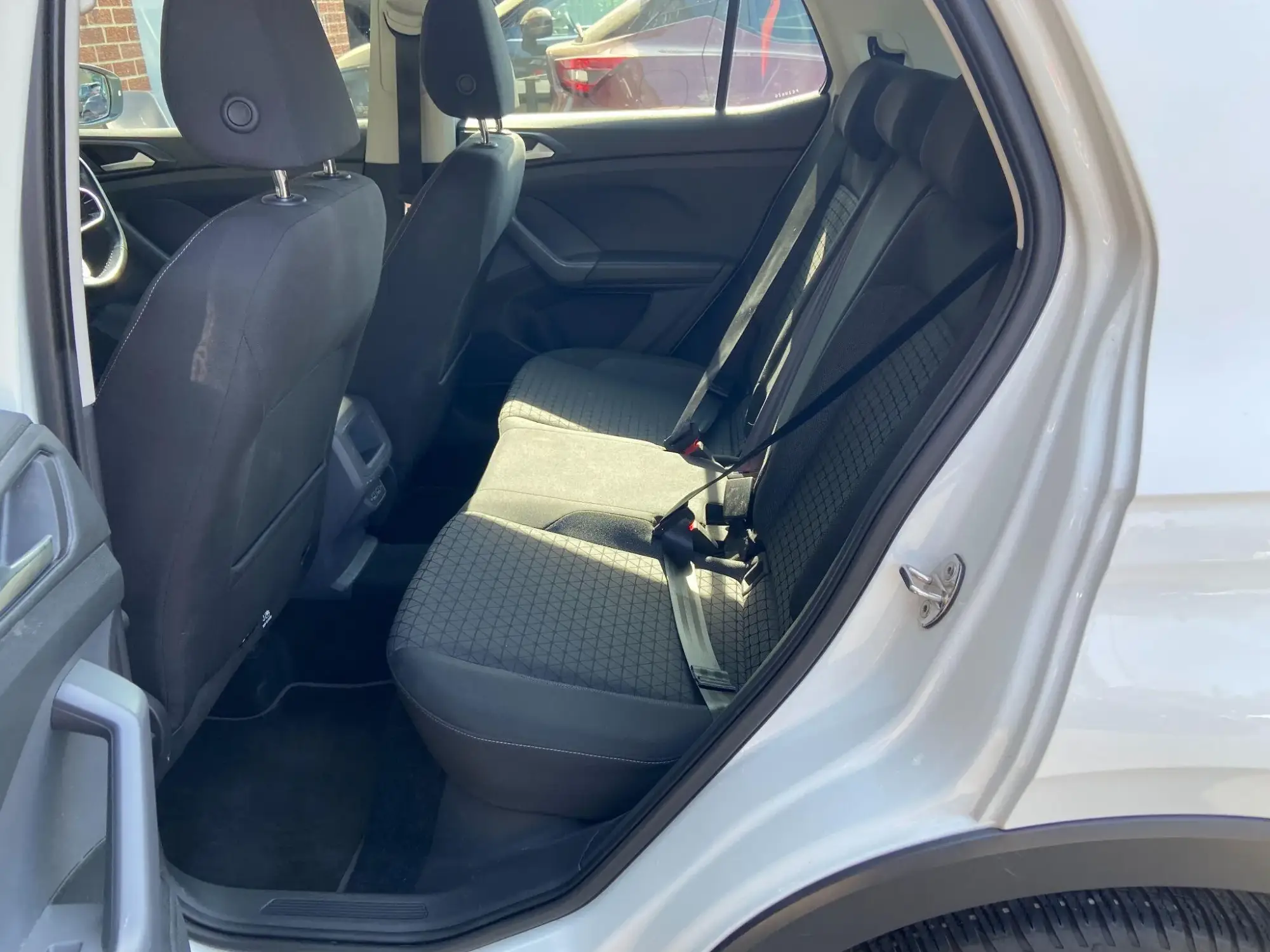 Volkswagen T-Cross Image 11
