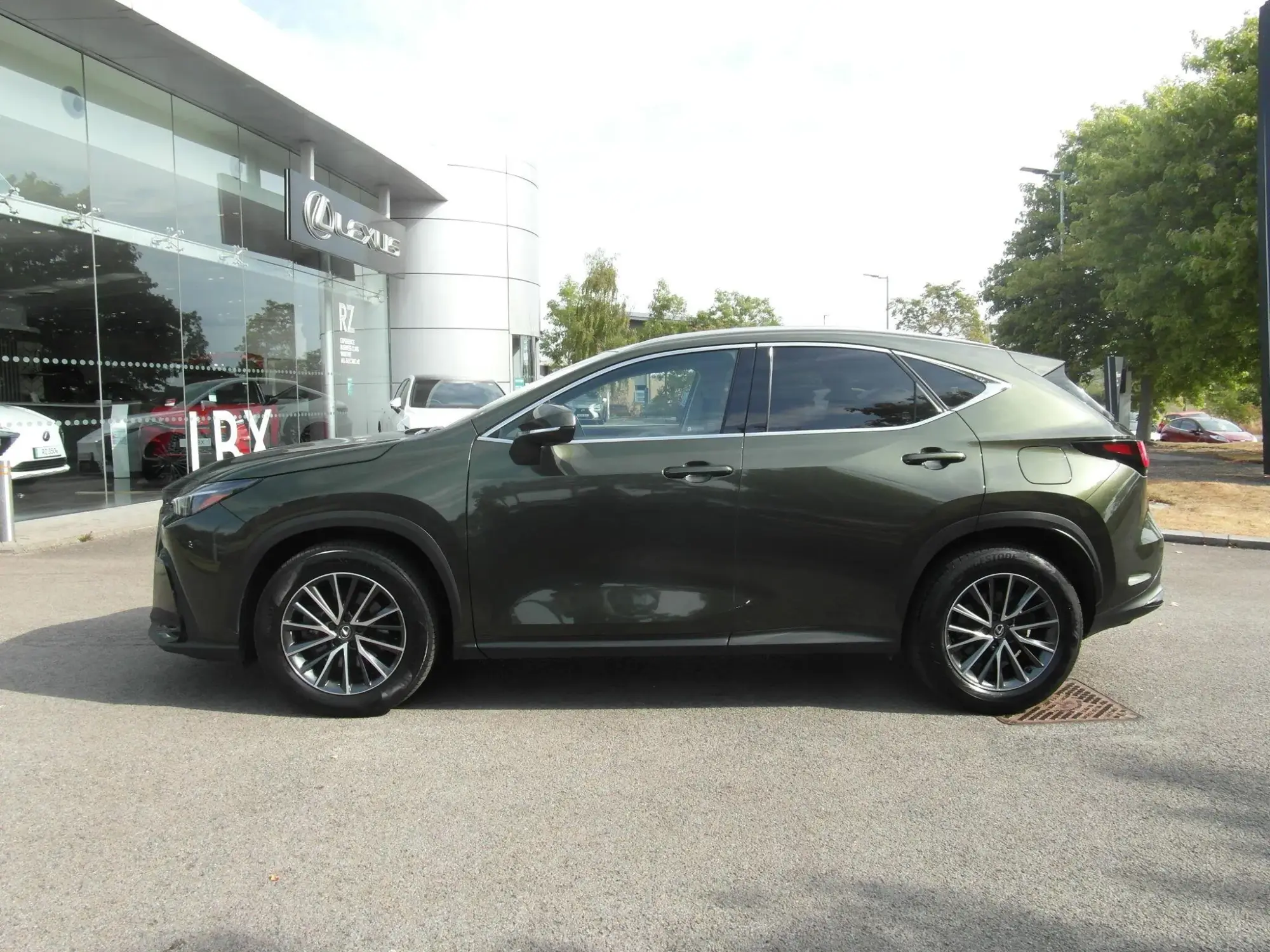 Lexus NX Self-Charging Hybrid Image 4