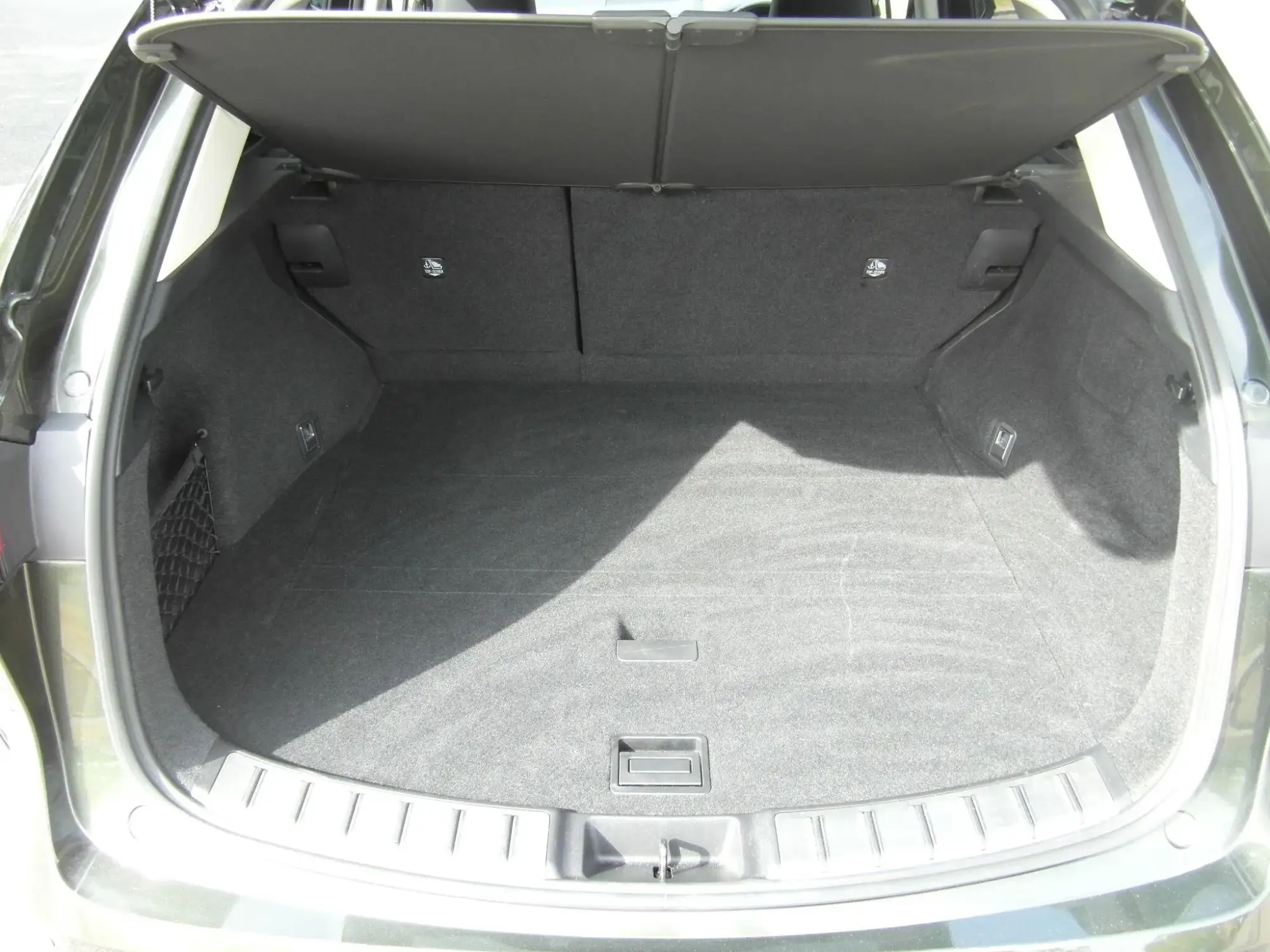 Lexus NX Self-Charging Hybrid Image 32