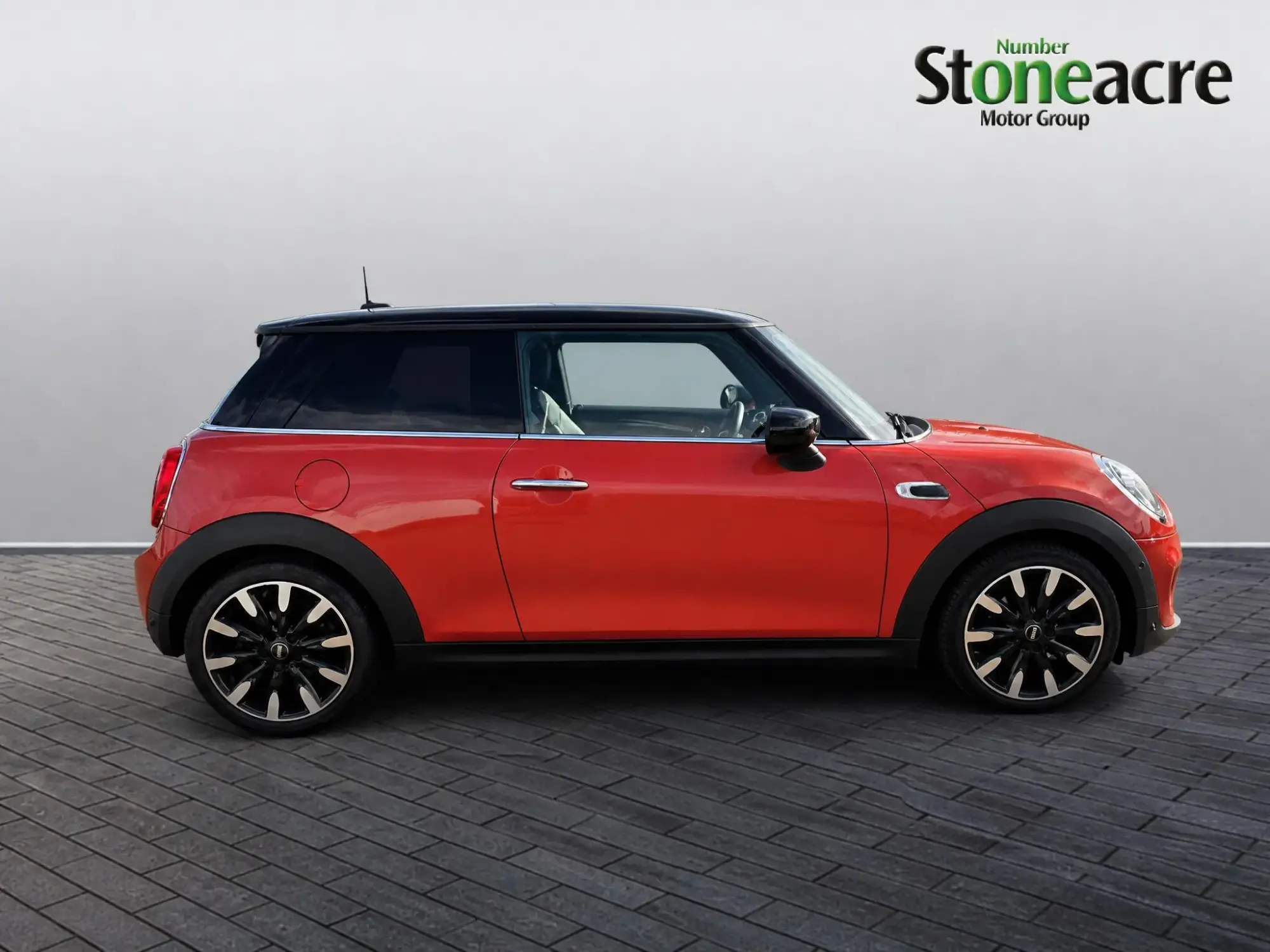 MINI Hatch Image 2 MINI Hatch Image 2