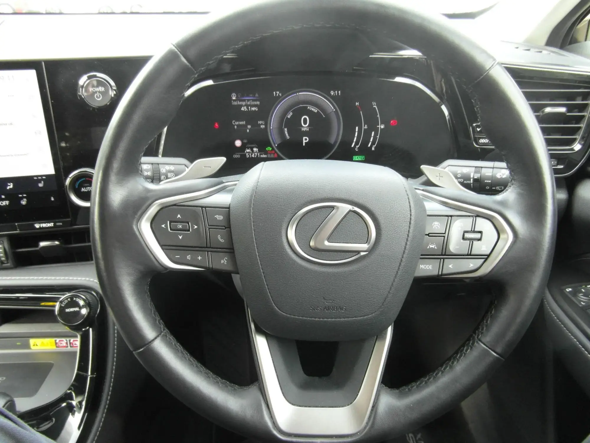 Lexus NX Self-Charging Hybrid Image 33