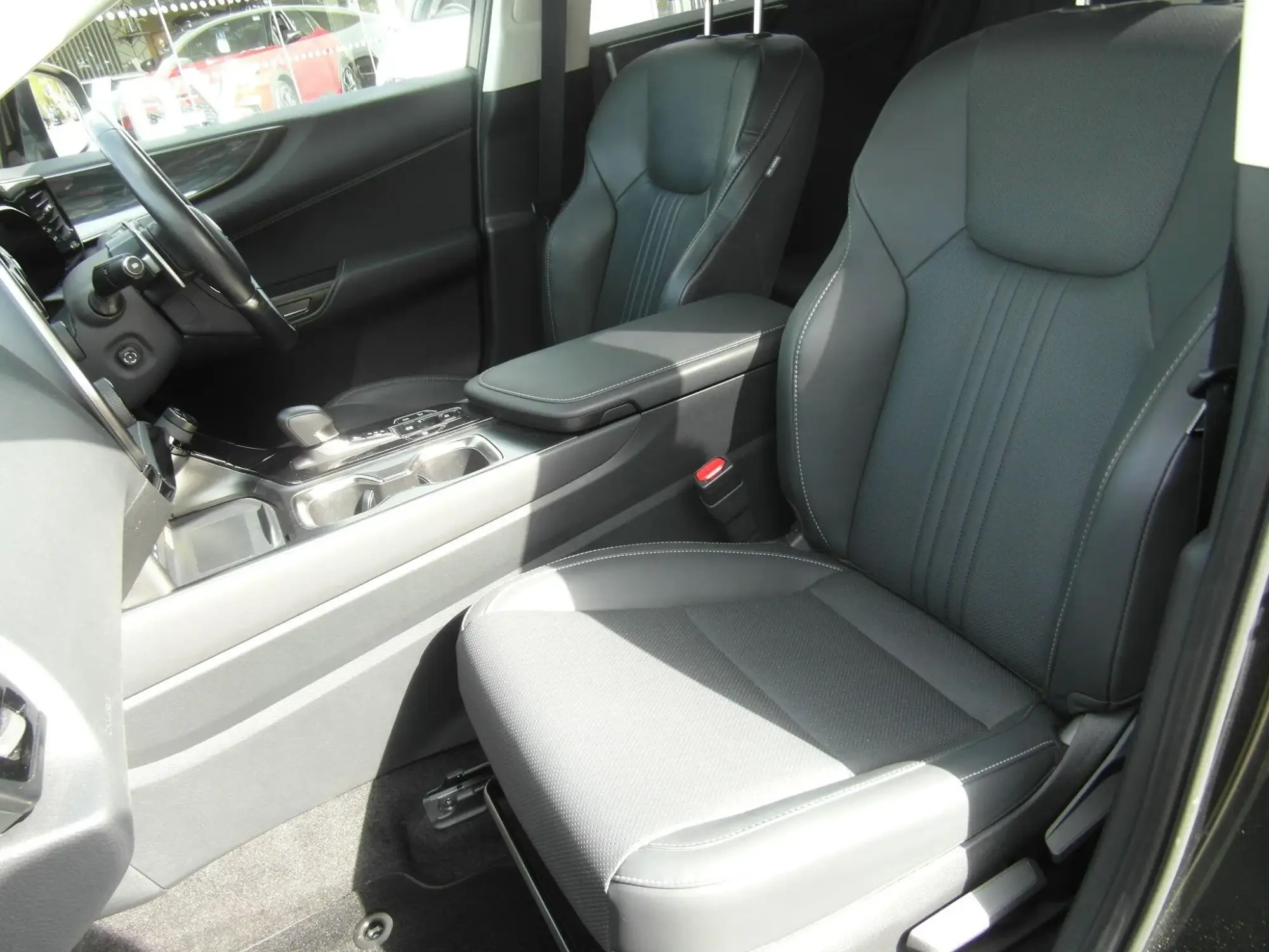 Lexus NX Self-Charging Hybrid Image 35