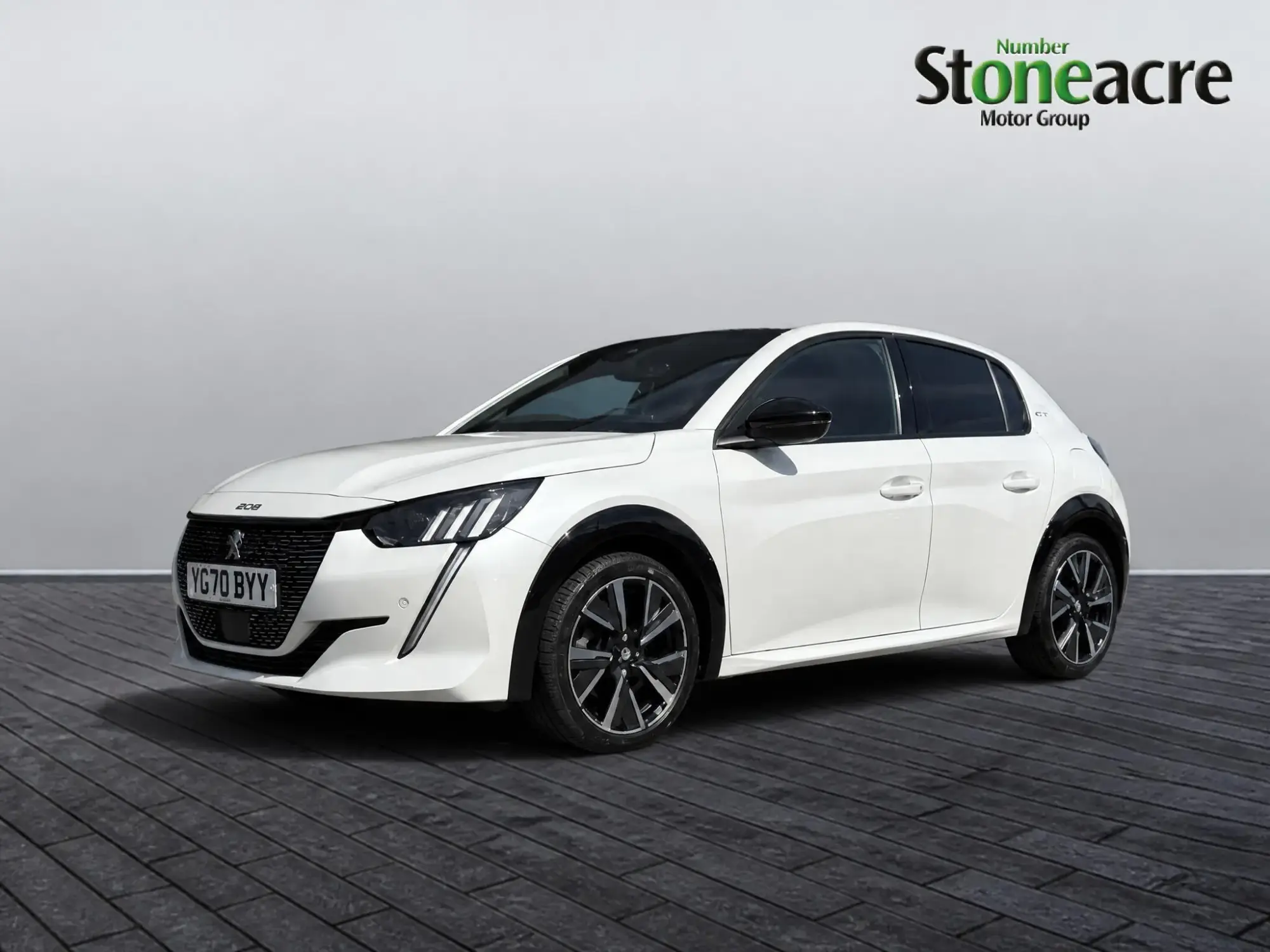 Peugeot 208 Image 3