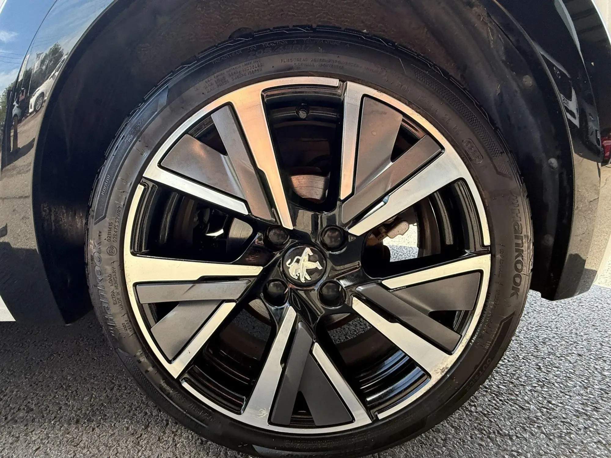 Peugeot 208 Image 22