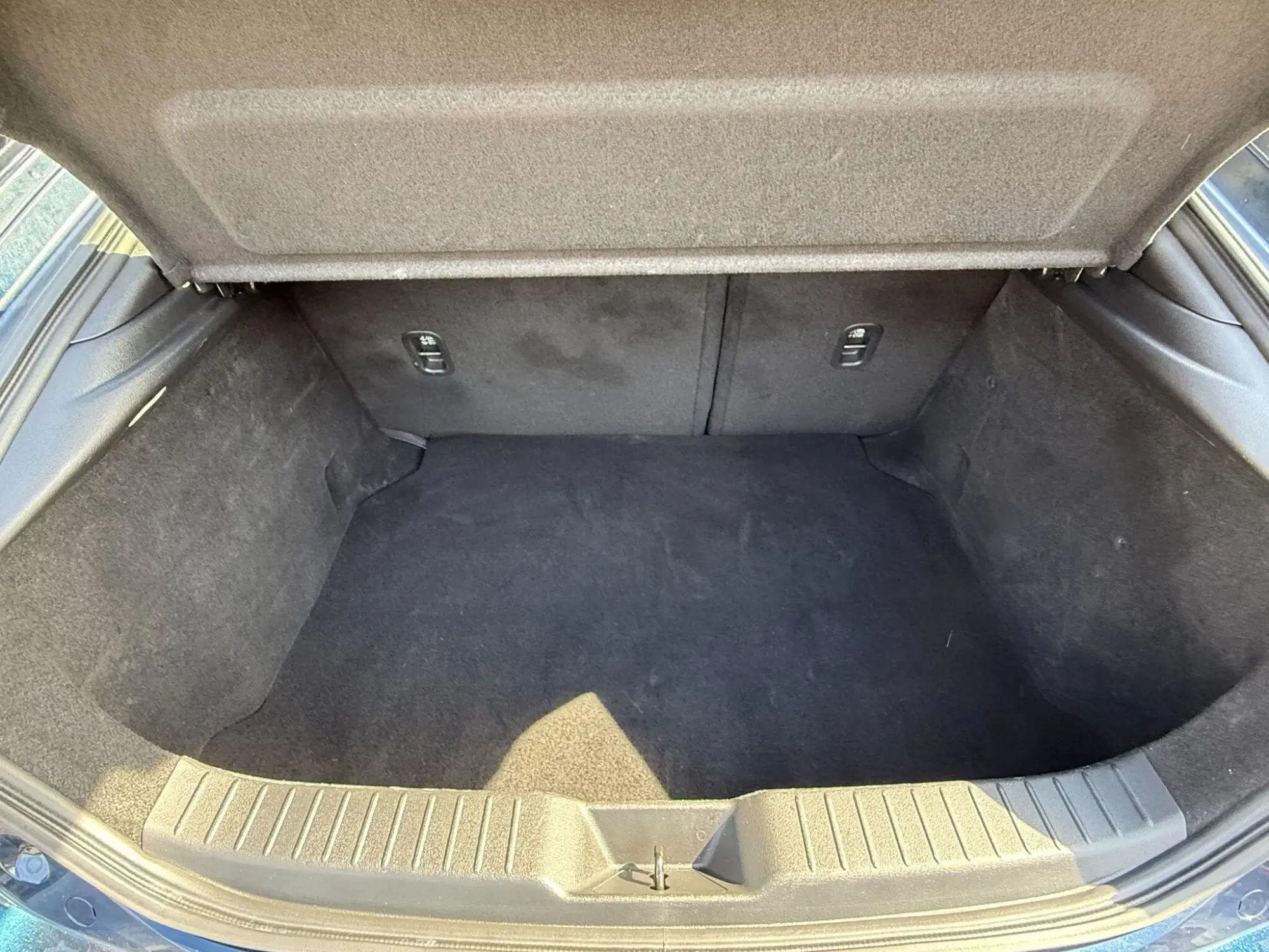 Mazda3 Image 29
