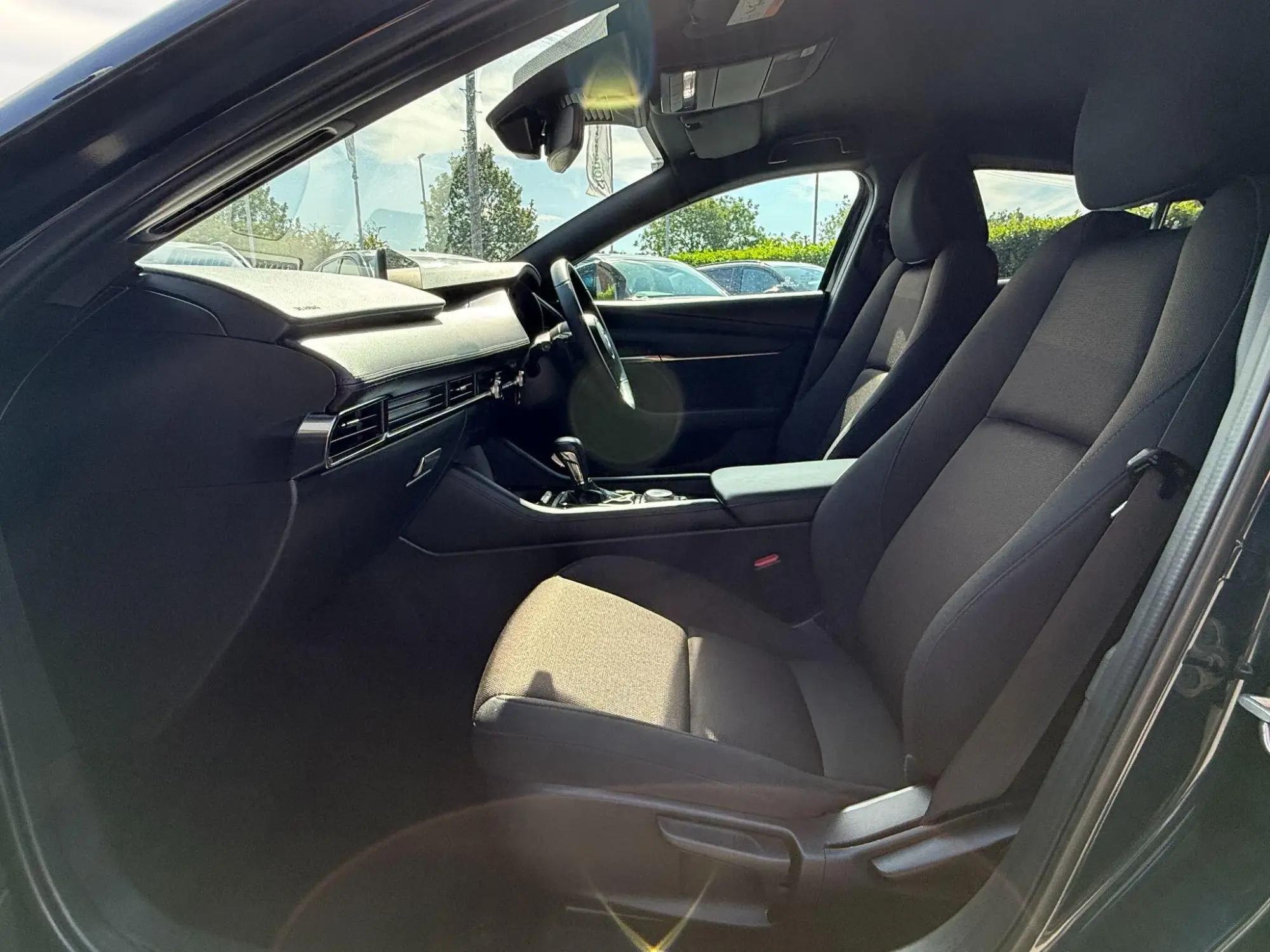 Mazda3 Image 32