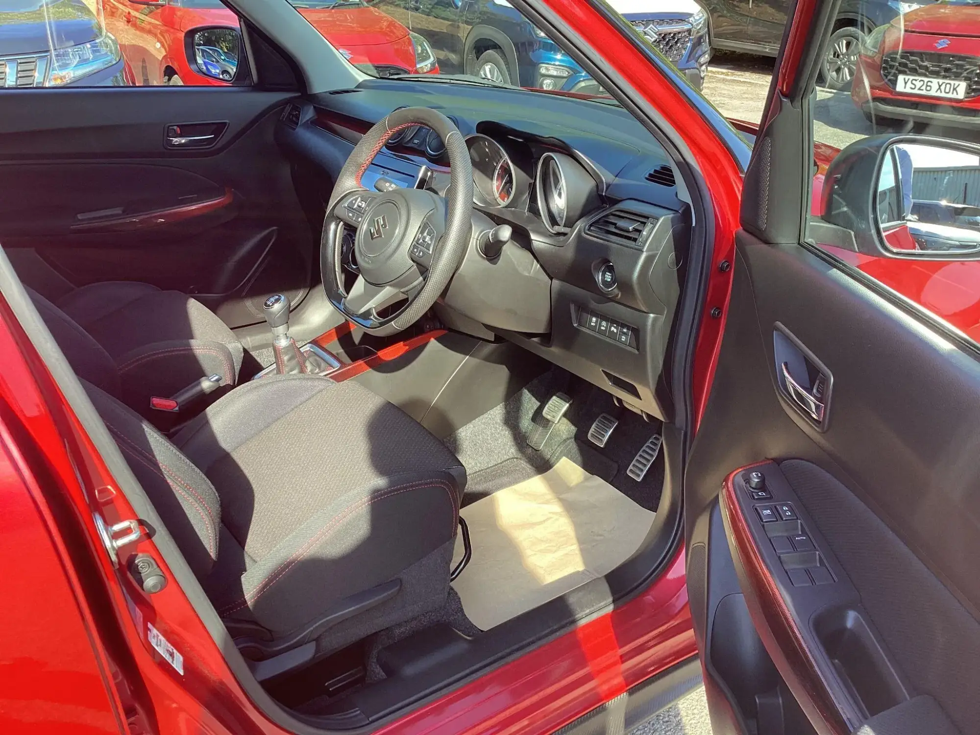 Suzuki Swift Sport Image 11